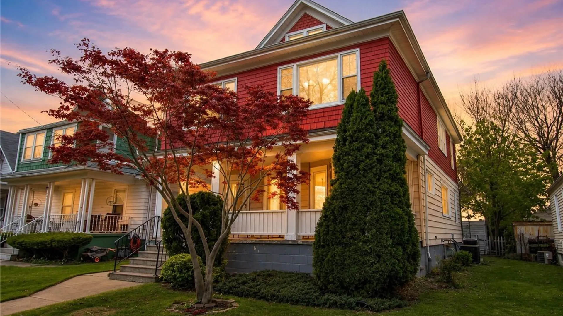 Property at 2460 Grand Avenue, Niagara Falls, NY 14301 3