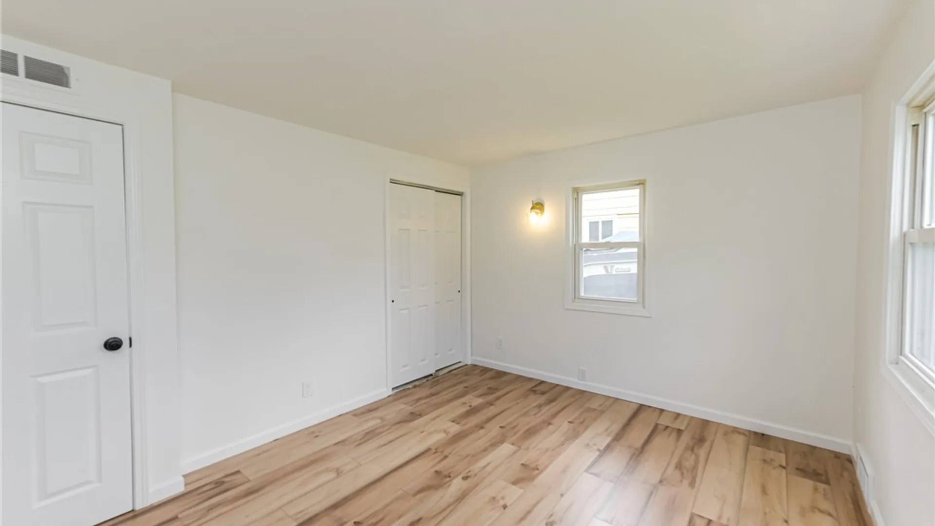 Property at 40 Mac Arthur Road, Greece, NY 14615 24