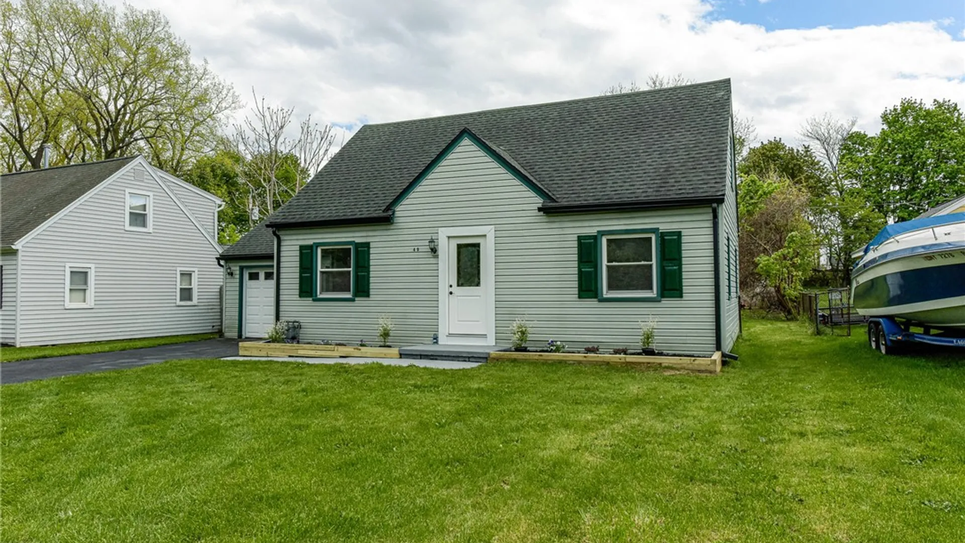 Property at 40 Mac Arthur Road, Greece, NY 14615 3