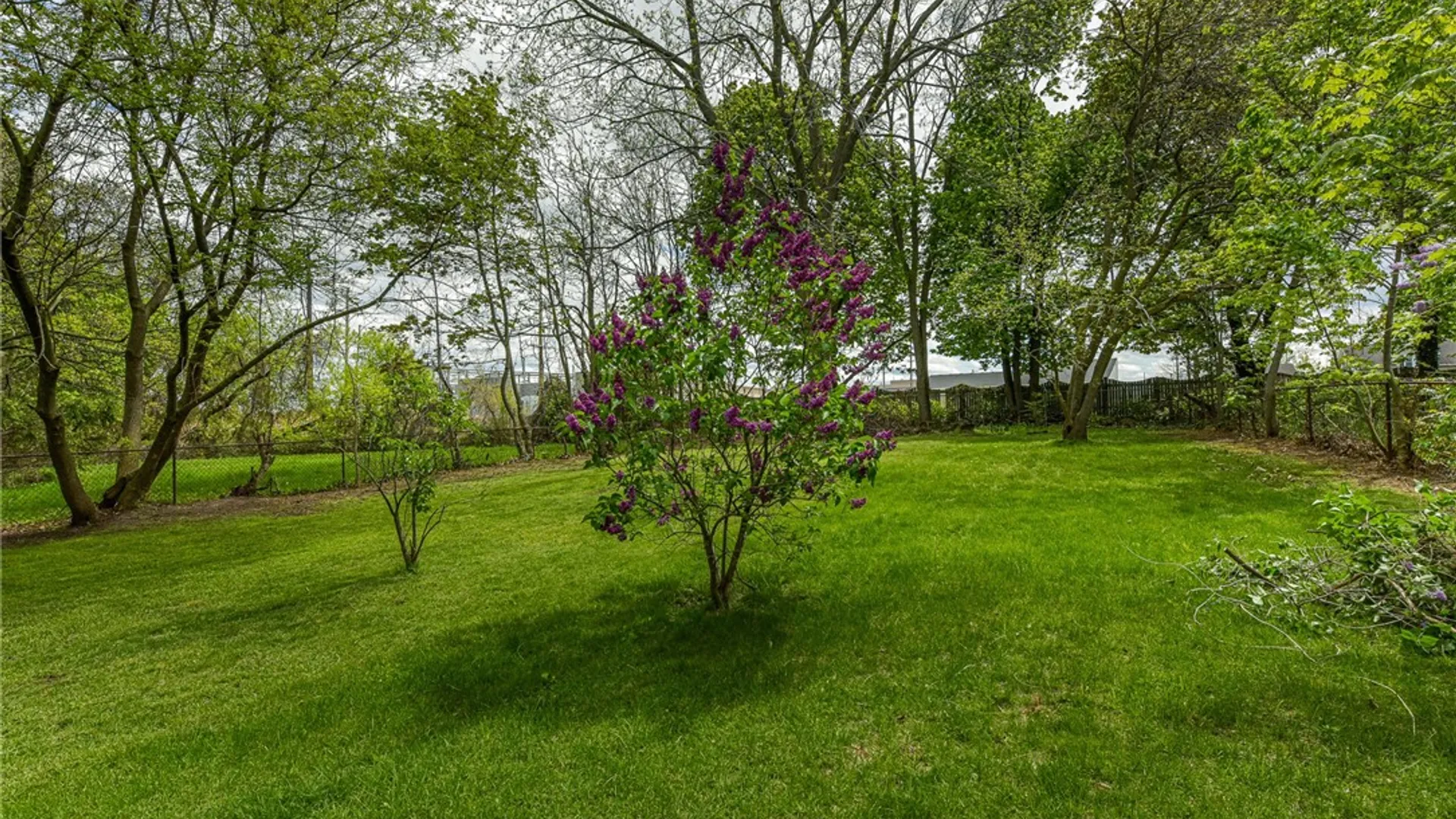 Property at 40 Mac Arthur Road, Greece, NY 14615 34