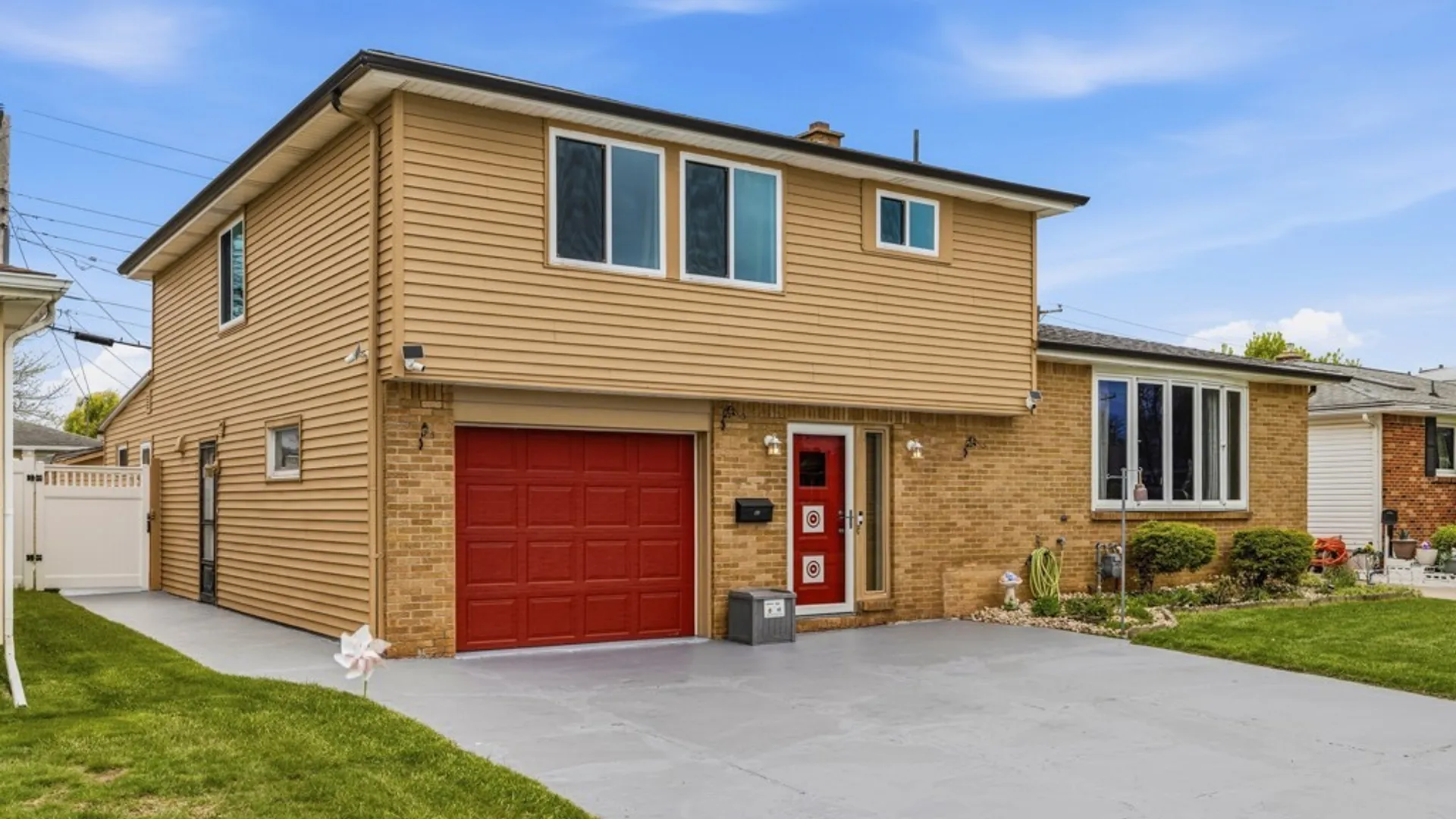 Property at 85 Bernice Drive, Cheektowaga, NY 14225 2