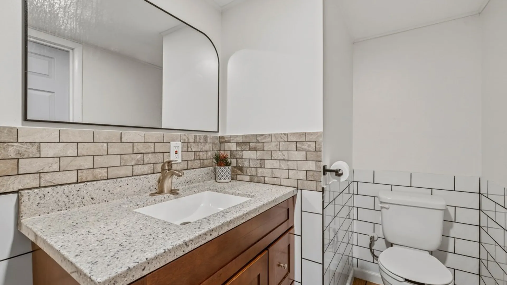 Property at 85 Bernice Drive, Cheektowaga, NY 14225 24