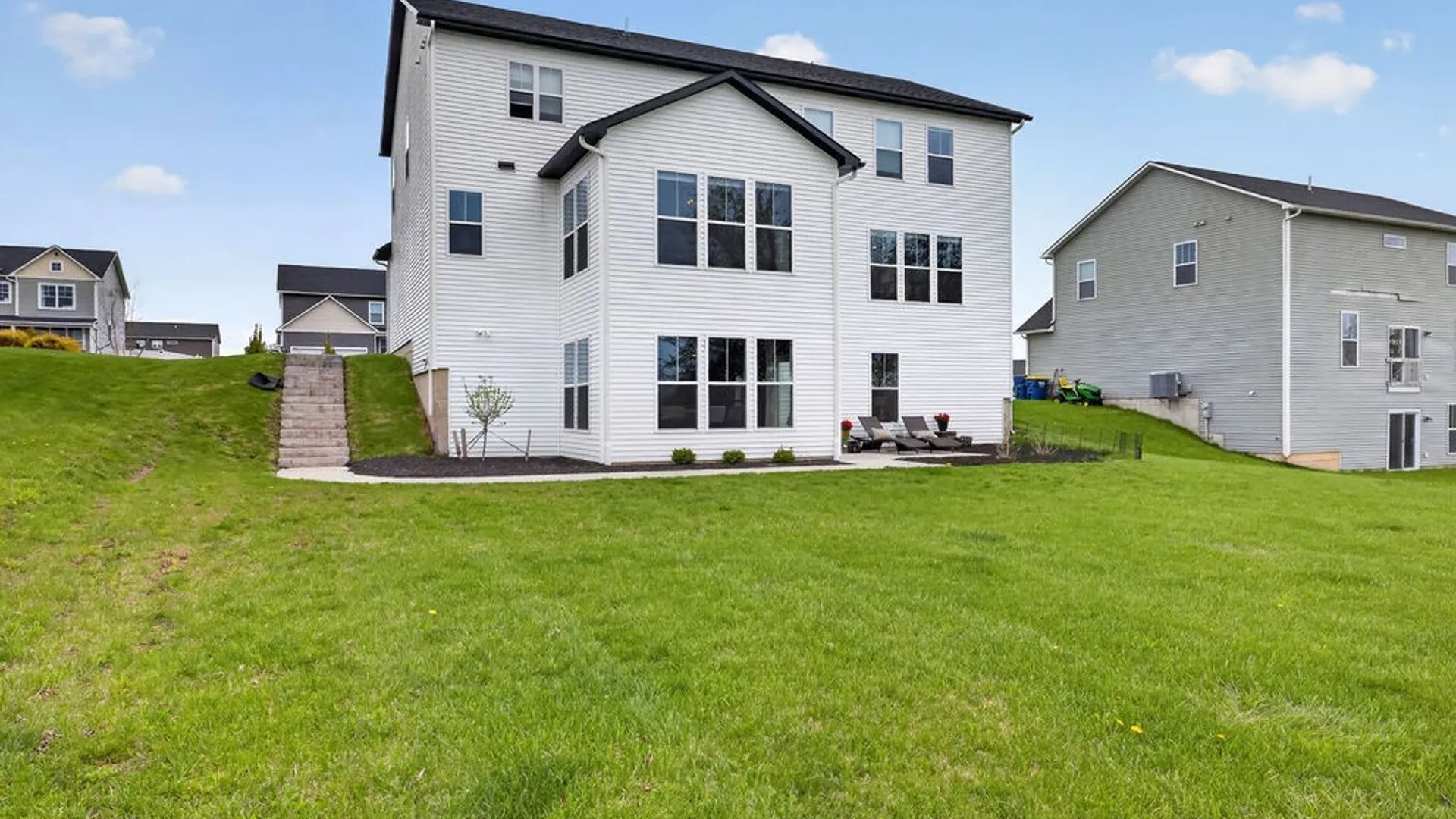 Property at 5567 Rolling Meadows, Camillus, NY 13031 43