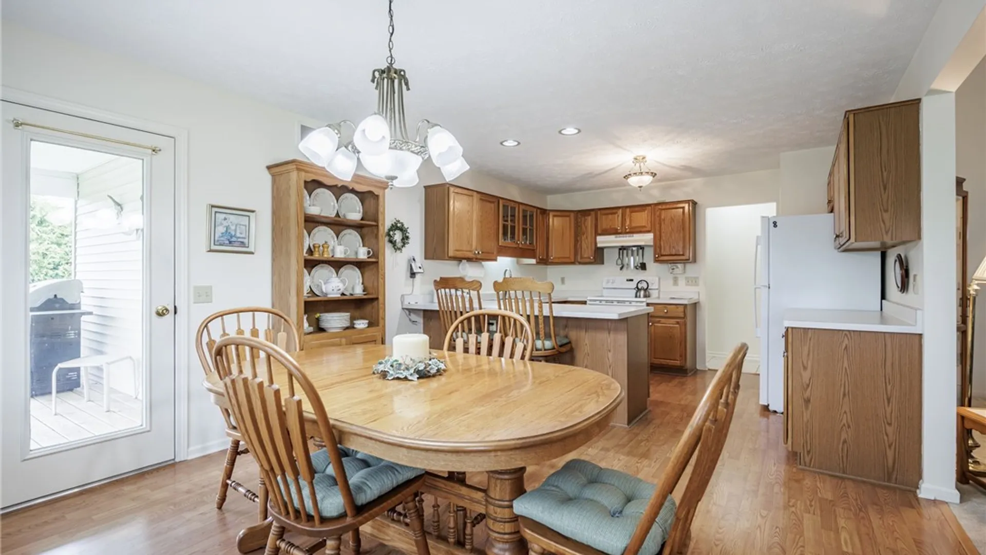 Property at 38 Sotheby Drive, Greece, NY 14626 14