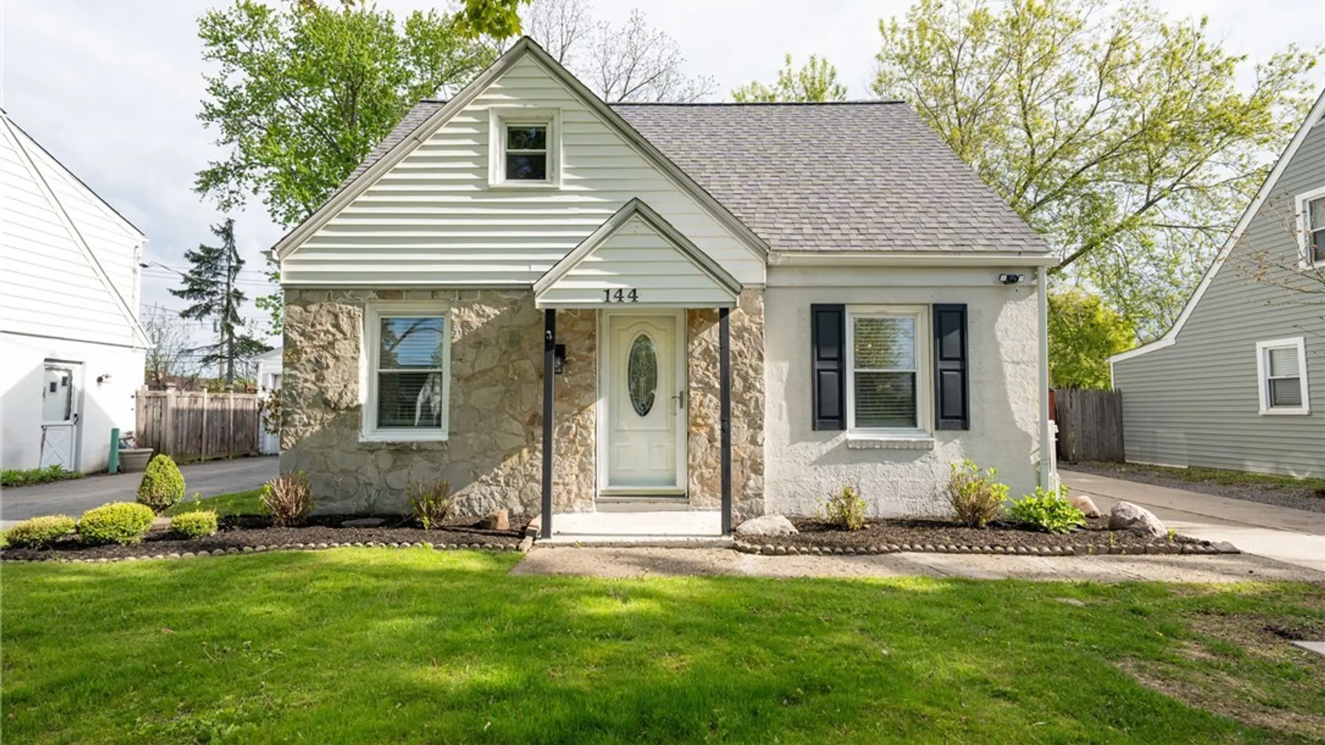 Property at 144 Koenig Road, Tonawanda, NY 14150 2