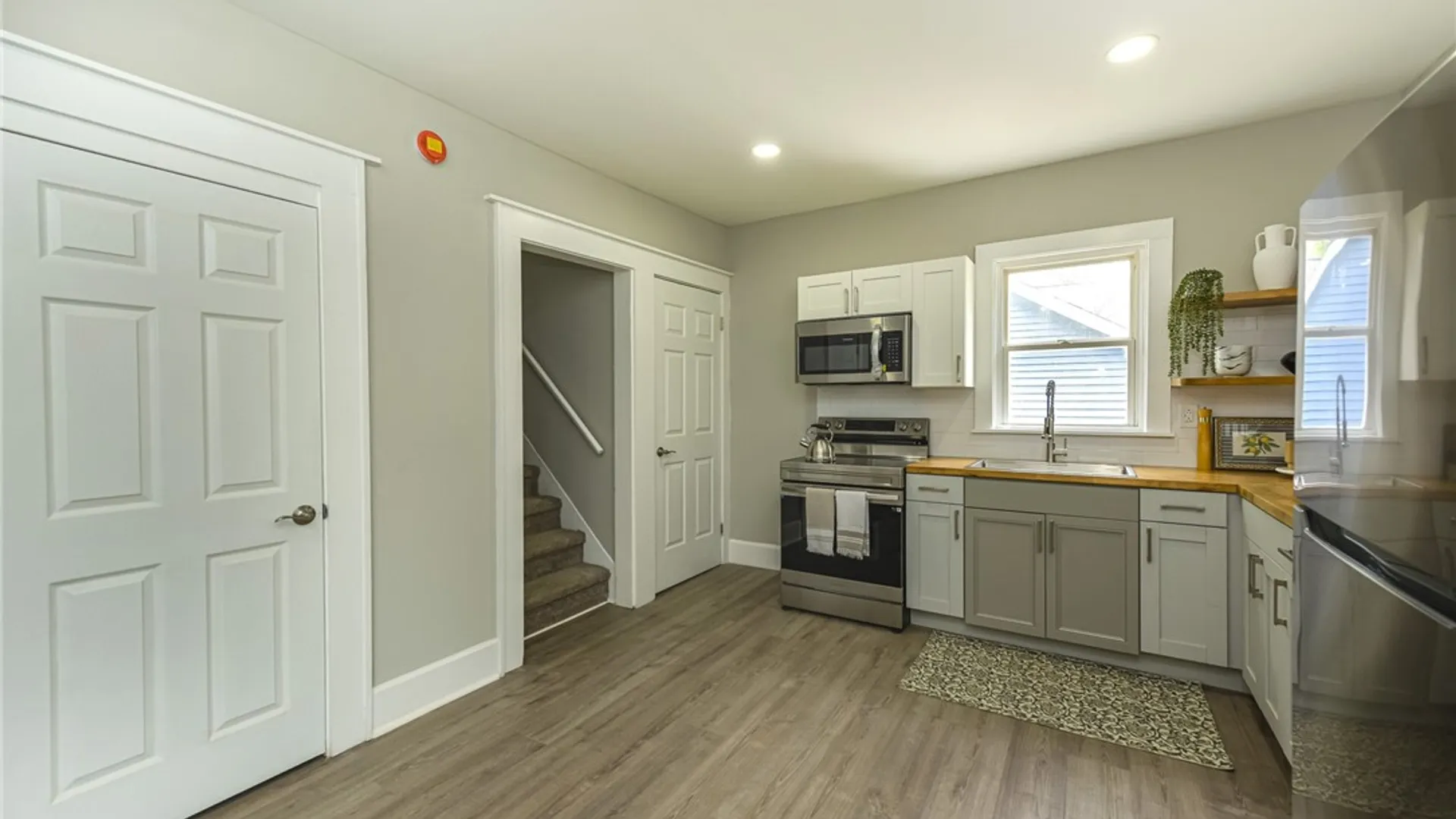 Property at 1144 North Street, Rochester, NY 14621 15