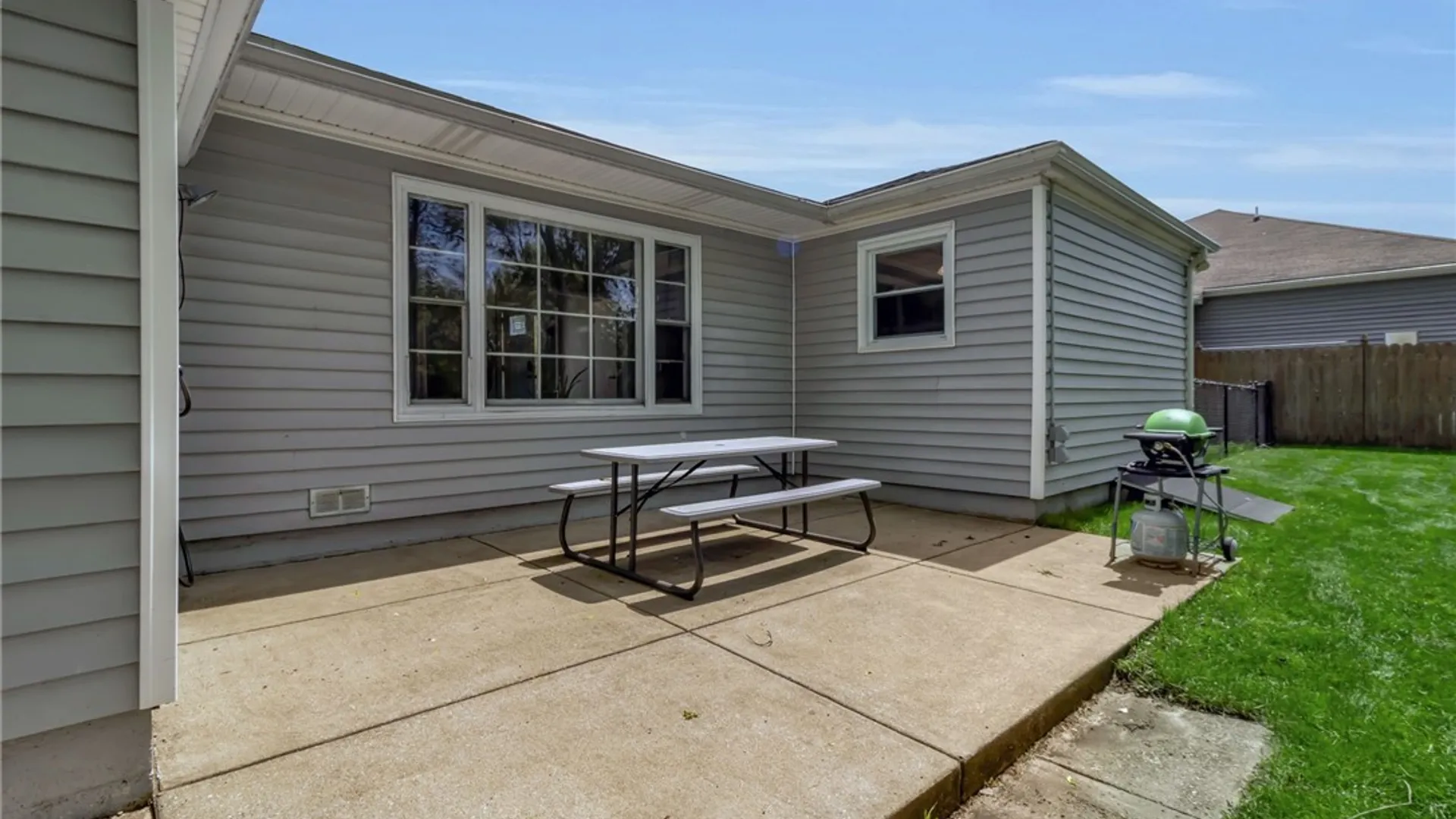 Property at 126 Country Parkway, Amherst, NY 14221 18