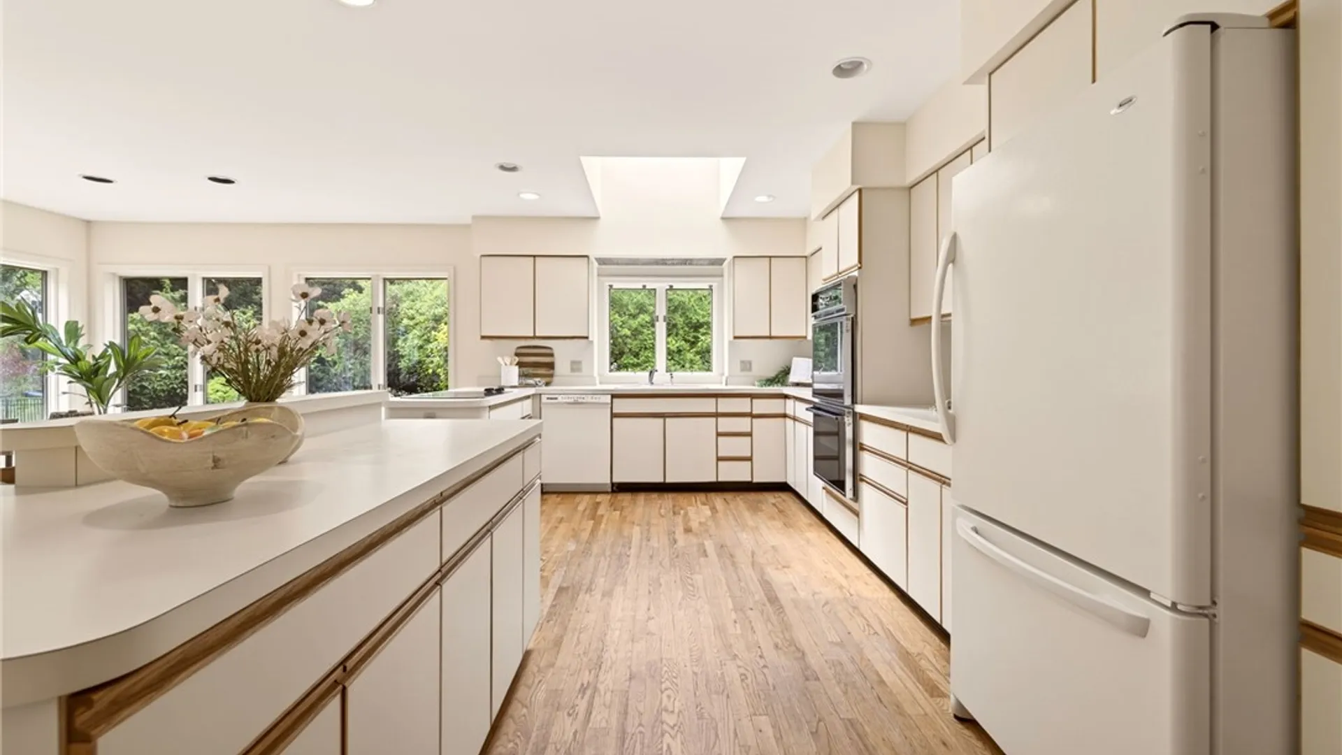 Property at 4 Malm Lane, Pittsford, NY 14618 20