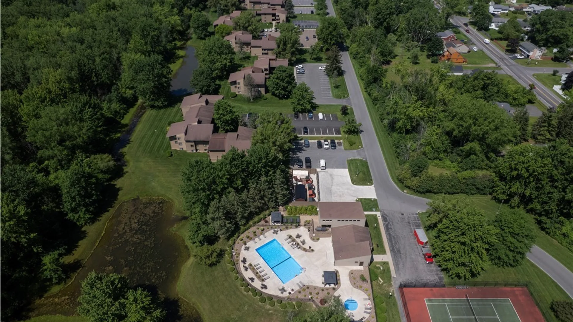 Property at 8 Watertree Drive, DeWitt, NY 13057 30