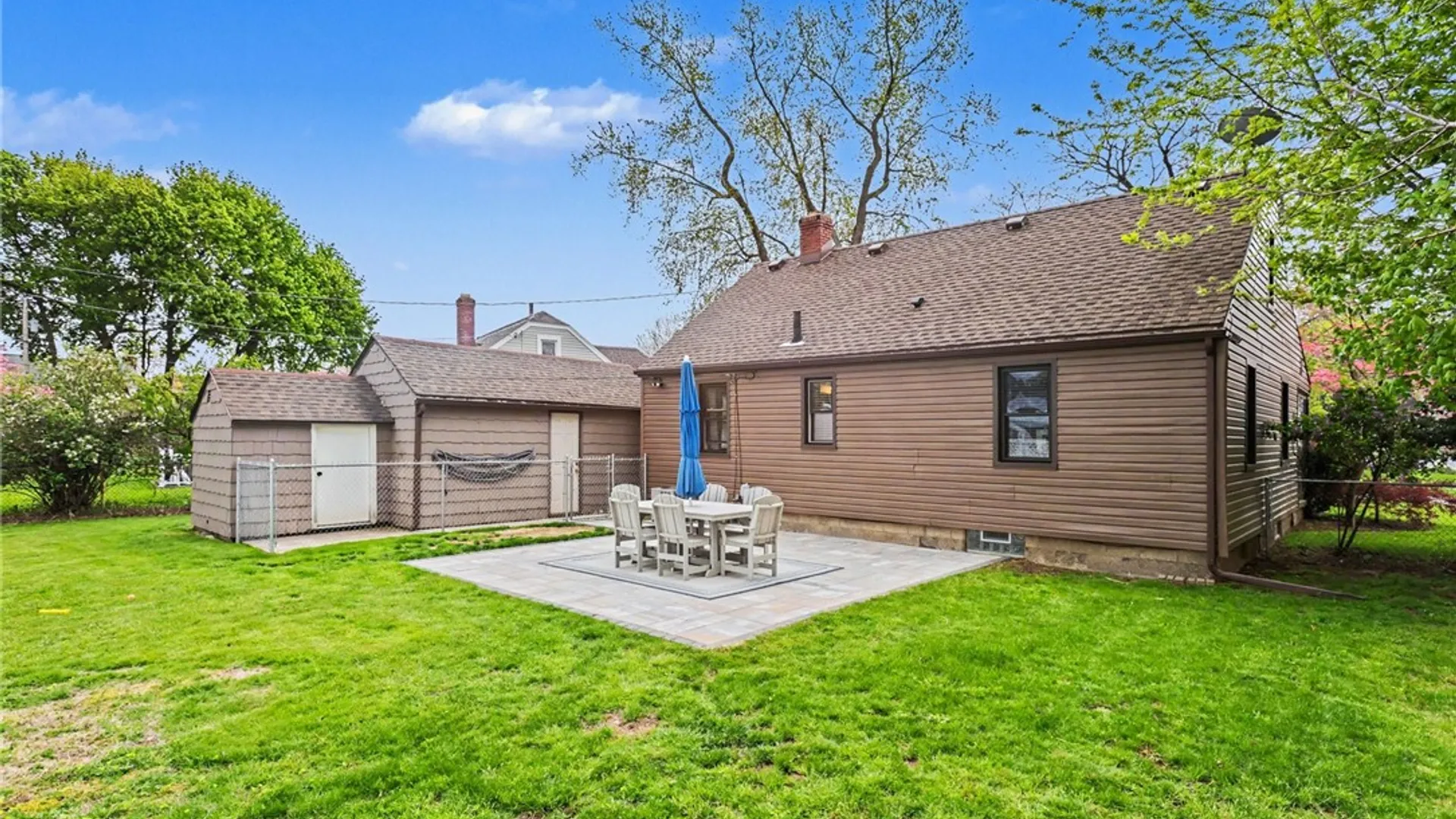Property at 30 Idyllwood Lane, Irondequoit, NY 14617 23