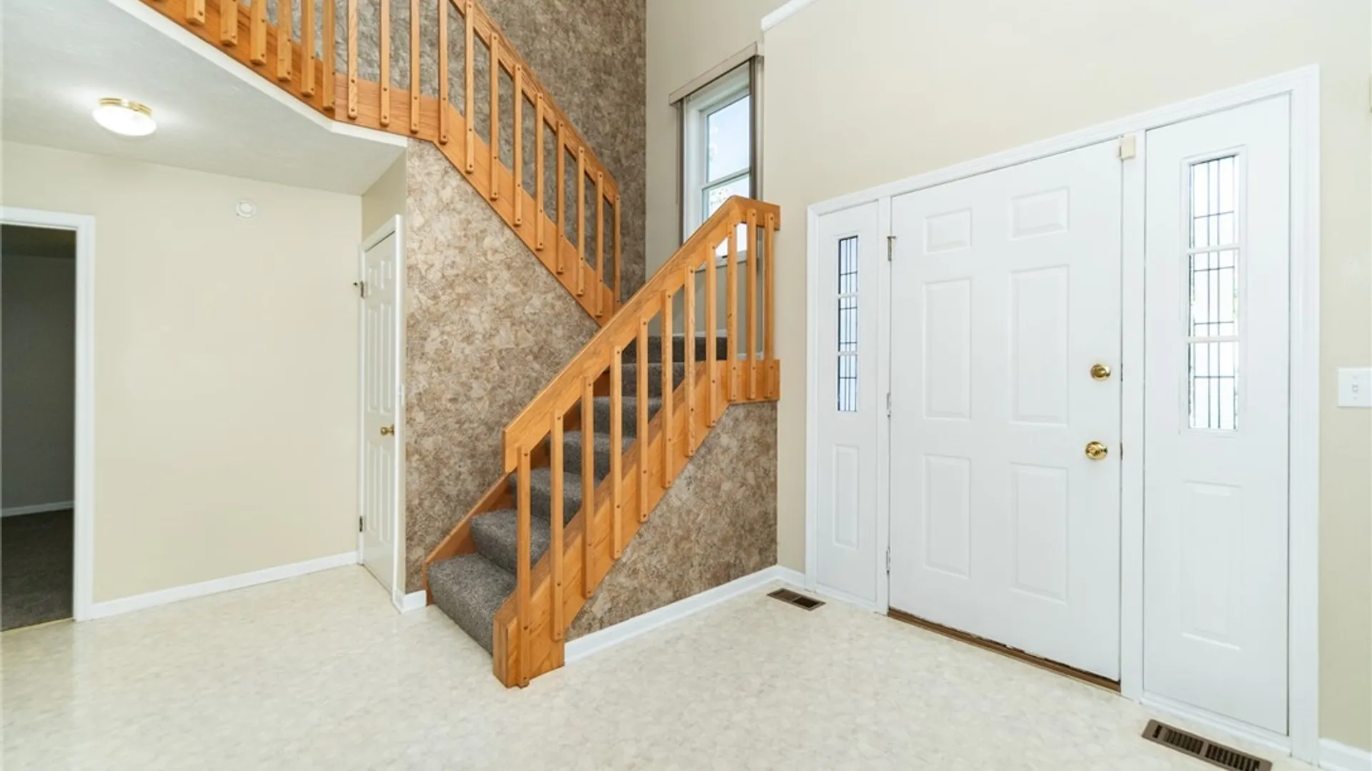 Property at 381 Old Country Road, Greece, NY 14612 24