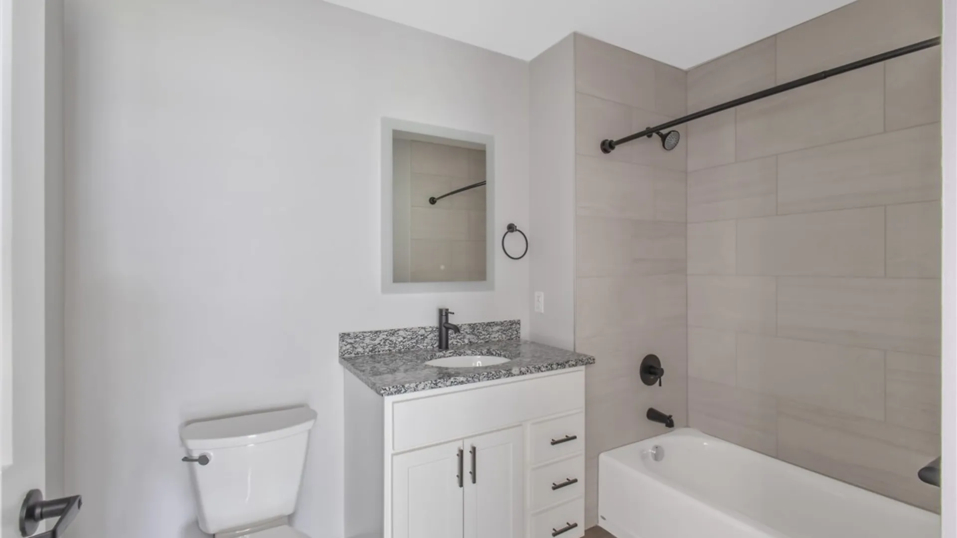 Property at 21 Loso Drive, Cicero, NY 13039 15