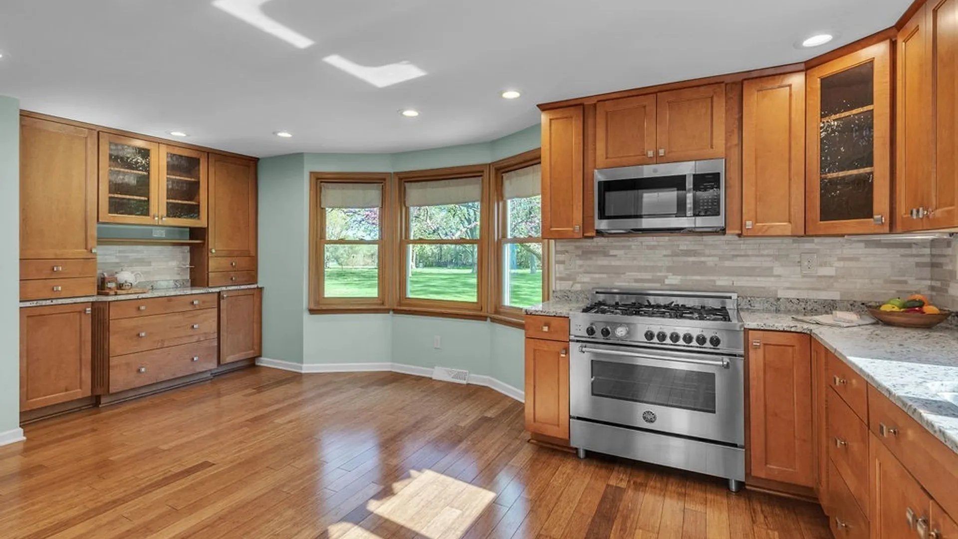 Property at 9630 High Street, Clarence, NY 14032 20