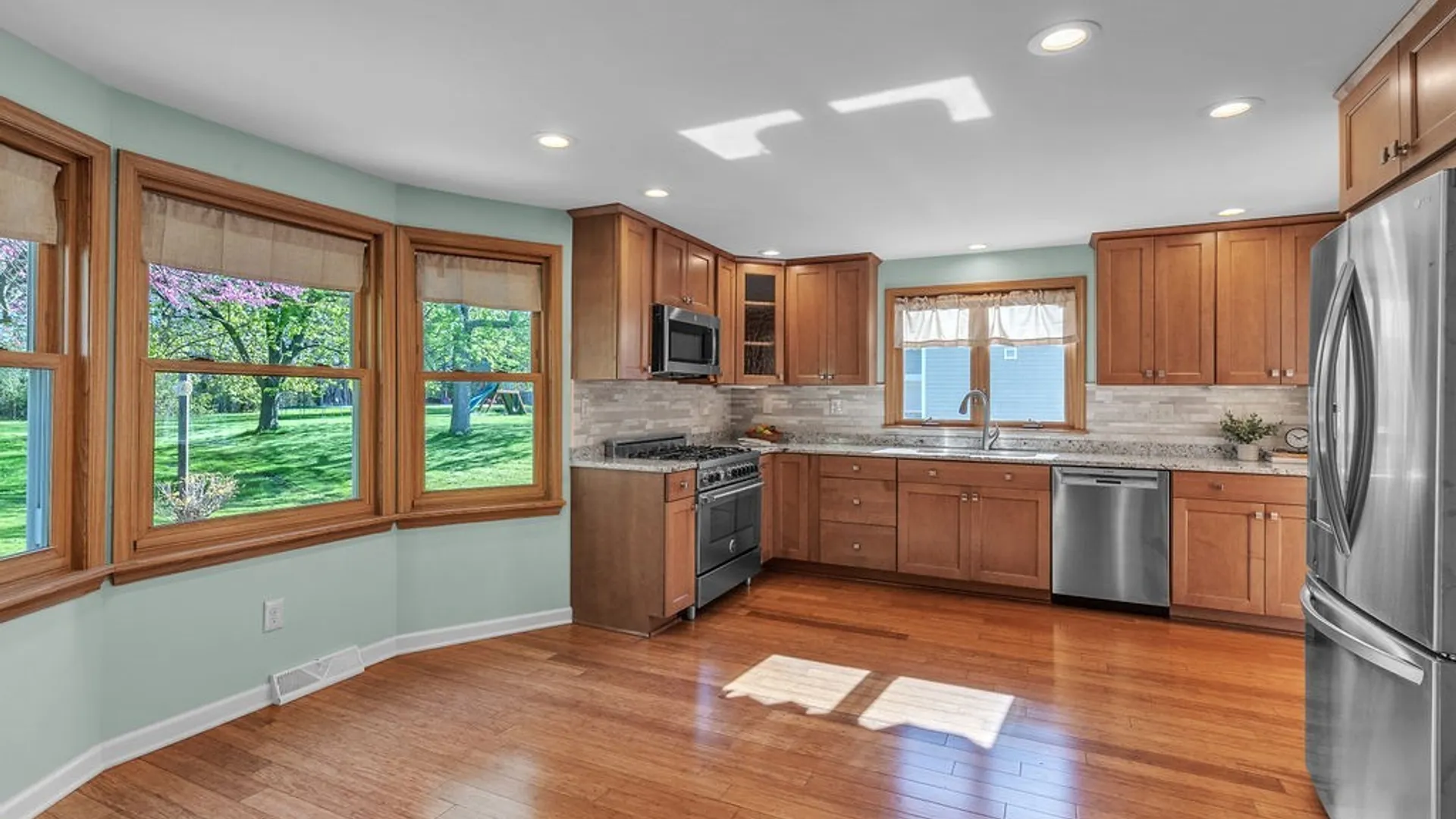 Property at 9630 High Street, Clarence, NY 14032 21