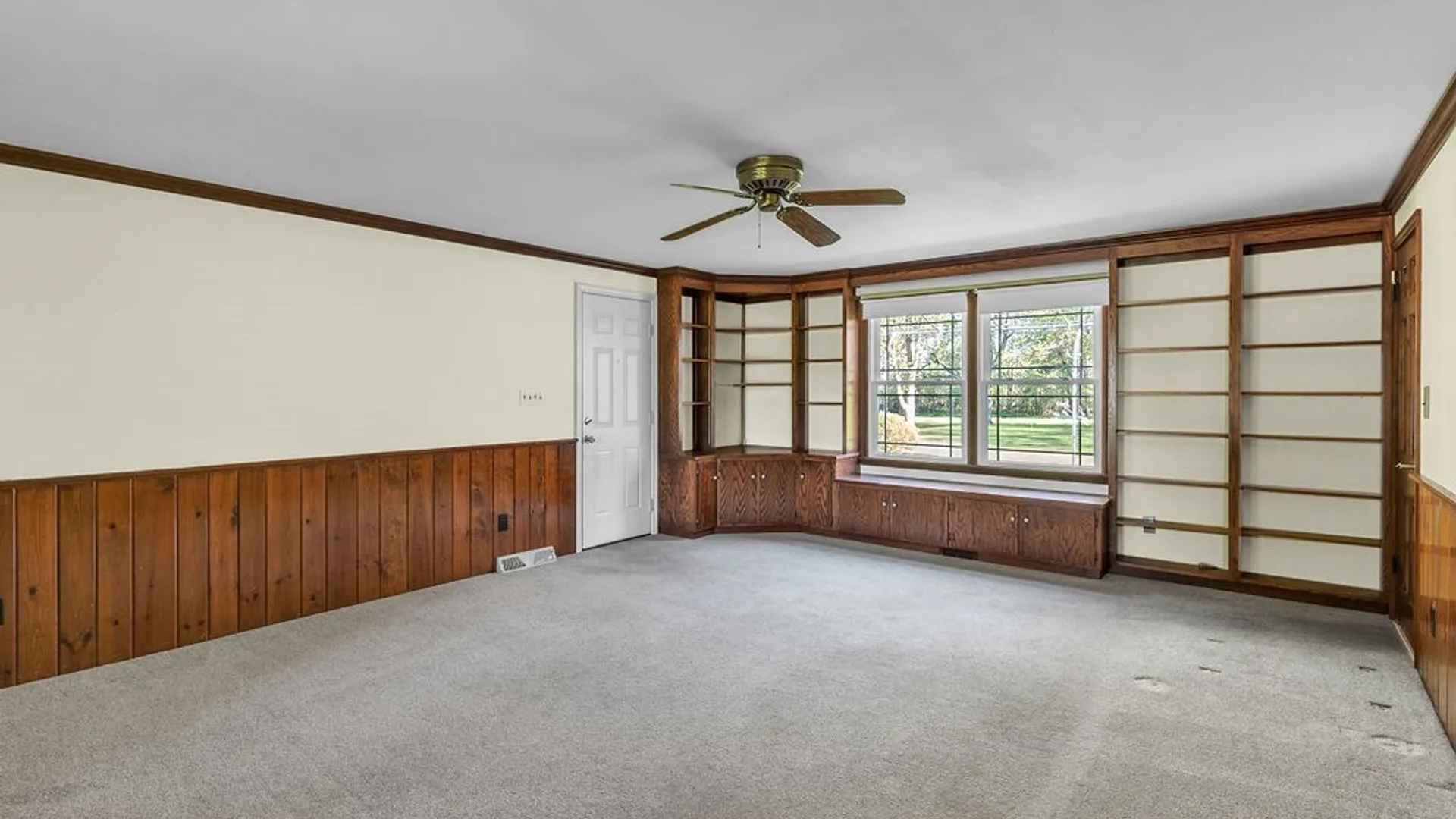 Property at 9630 High Street, Clarence, NY 14032 25