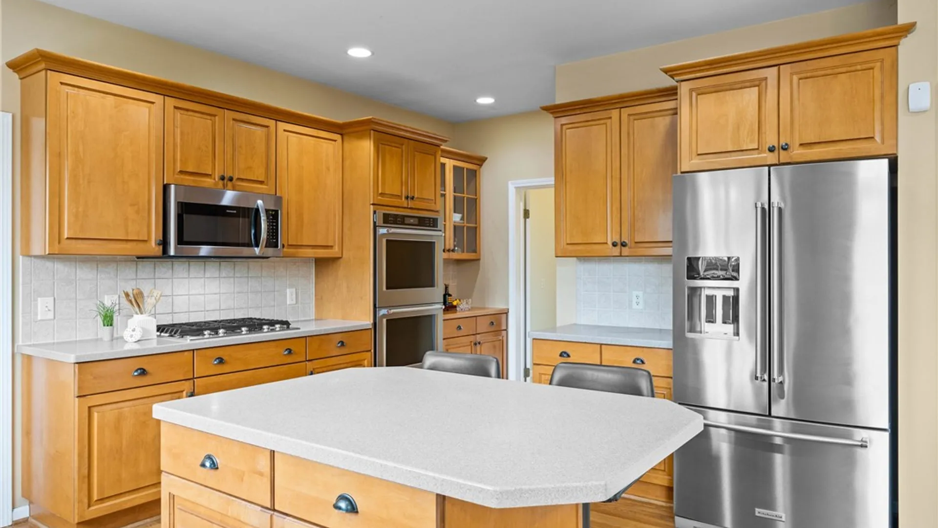Property at 19 Delancey Court, Pittsford, NY 14534 17