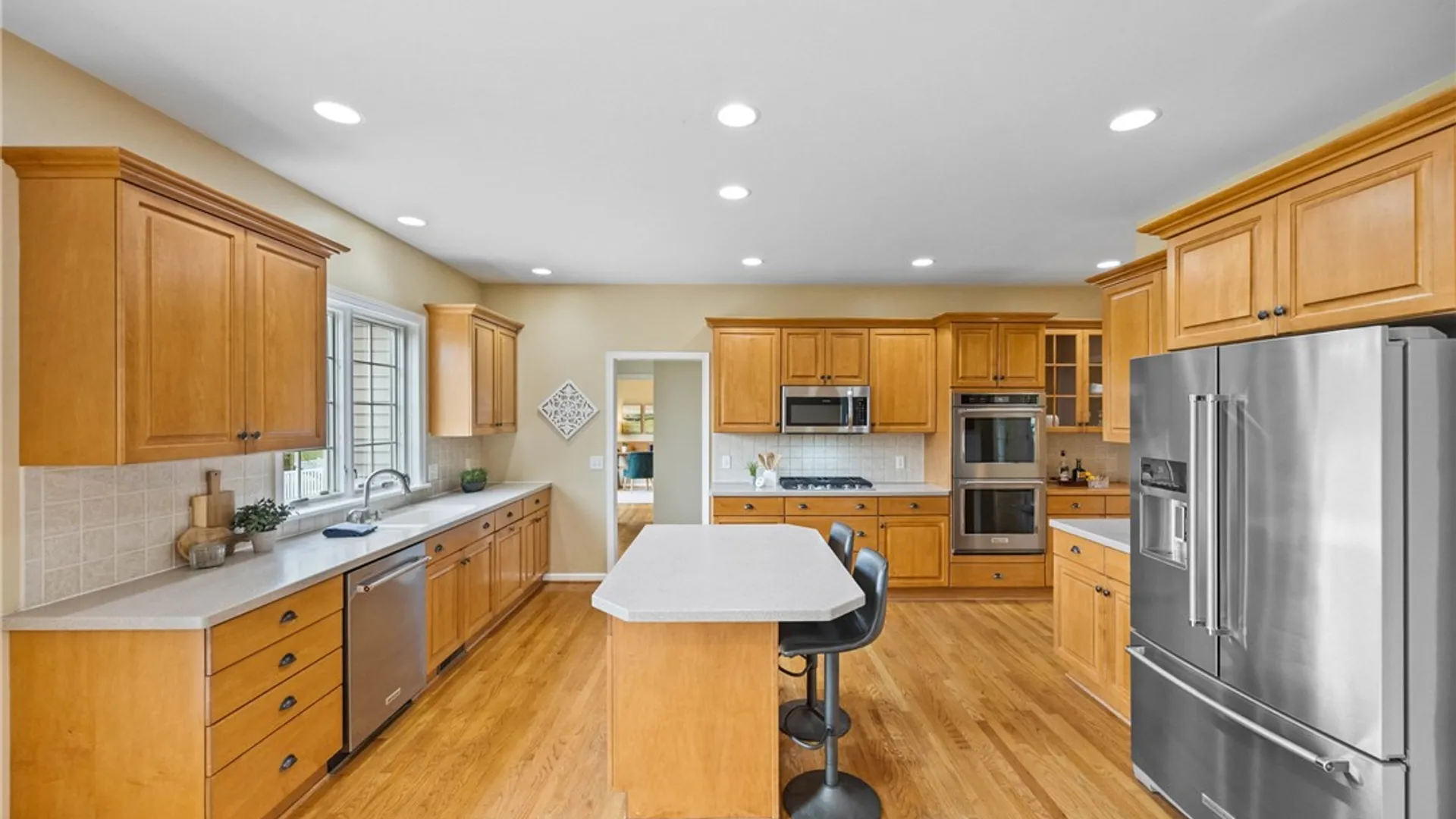 Property at 19 Delancey Court, Pittsford, NY 14534 18