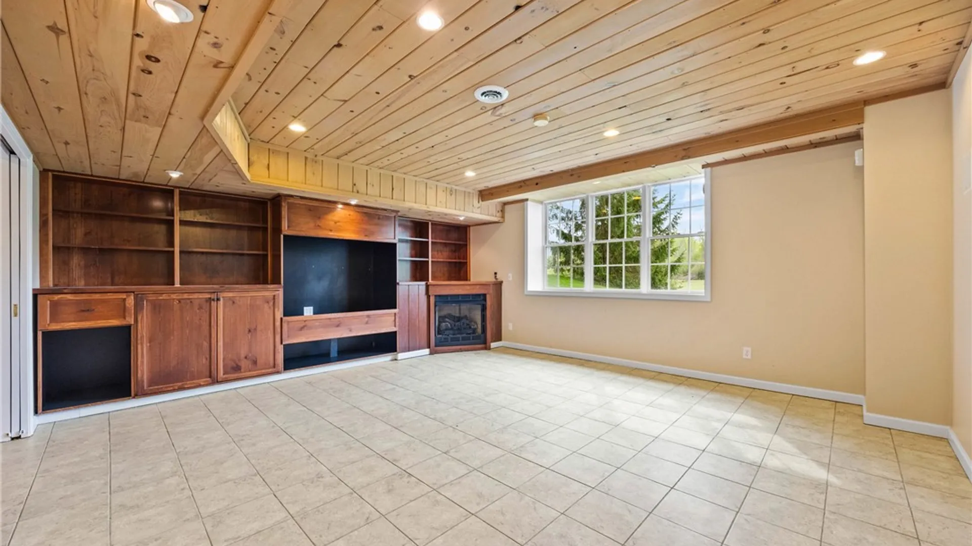 Property at 19 Delancey Court, Pittsford, NY 14534 41