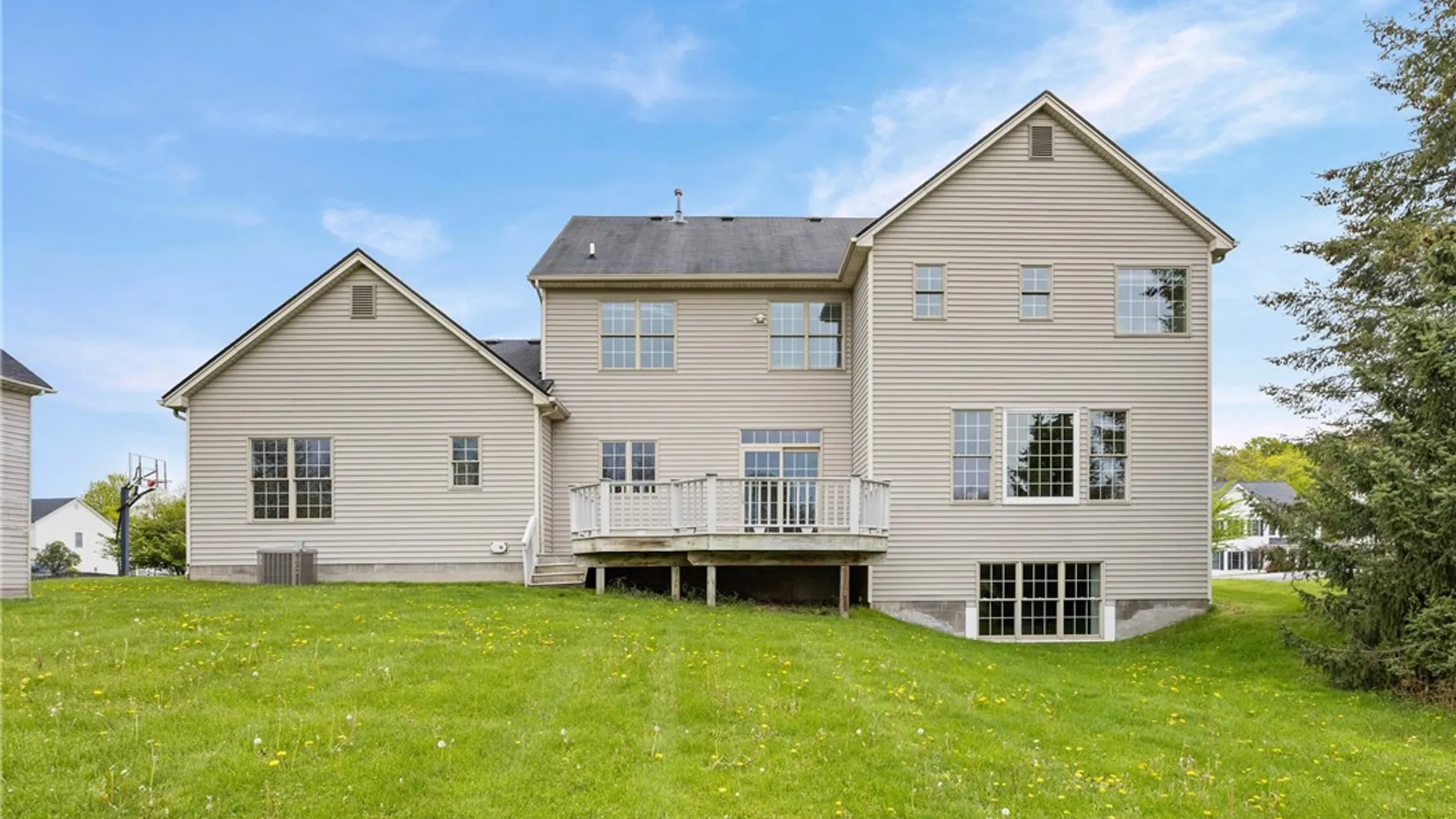 Property at 19 Delancey Court, Pittsford, NY 14534 44