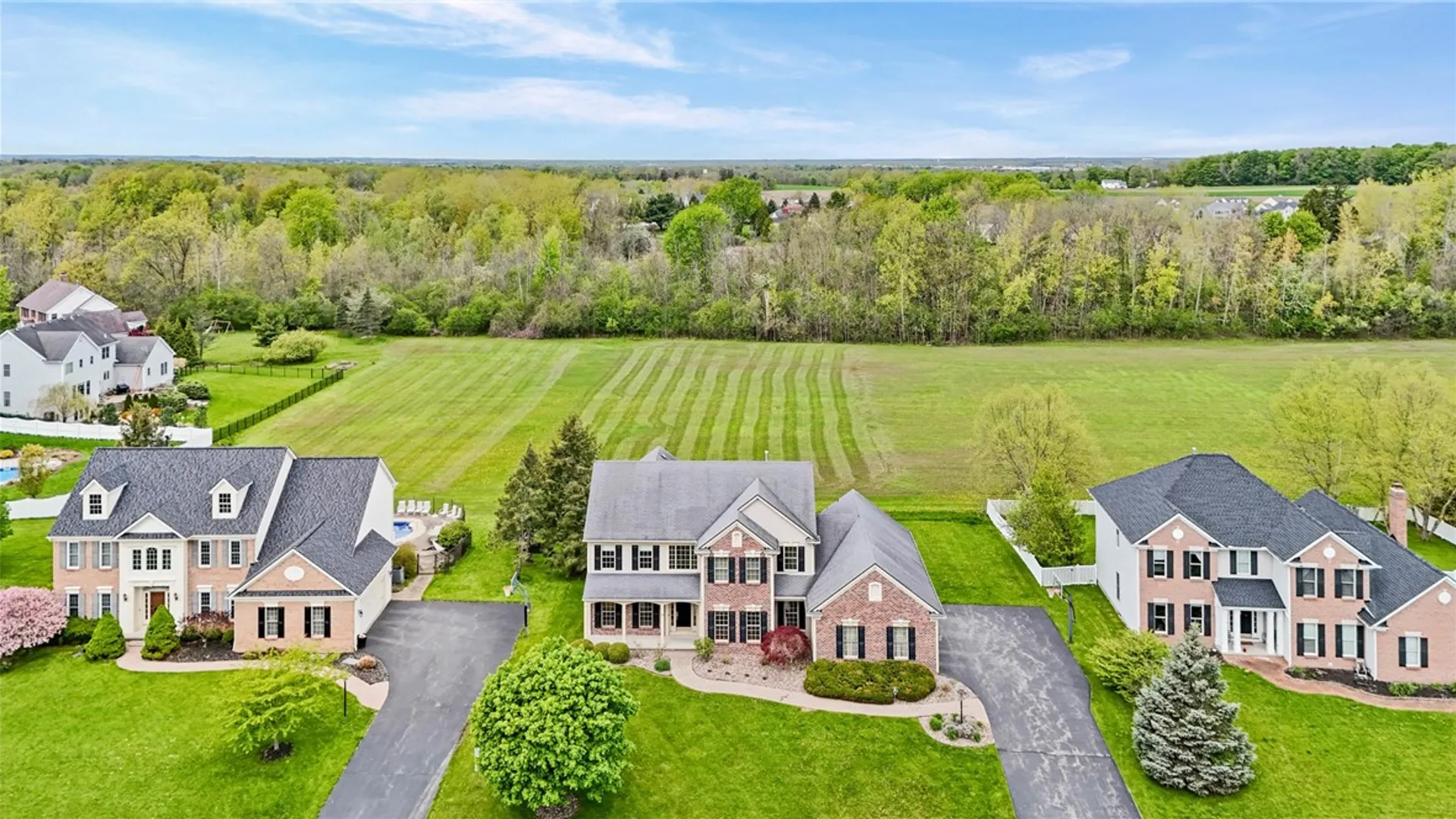 Property at 19 Delancey Court, Pittsford, NY 14534 49