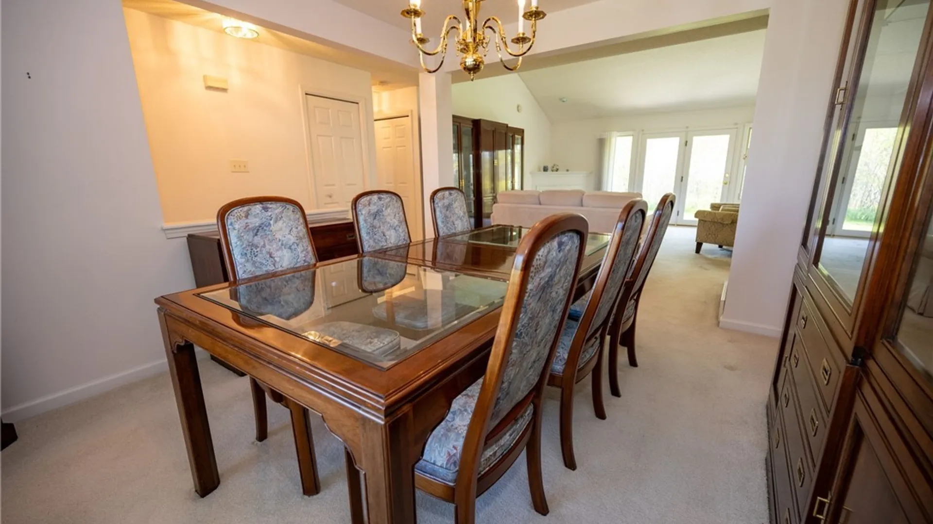 Property at 9 Alexander Parkway, Pendleton, NY 14120 10