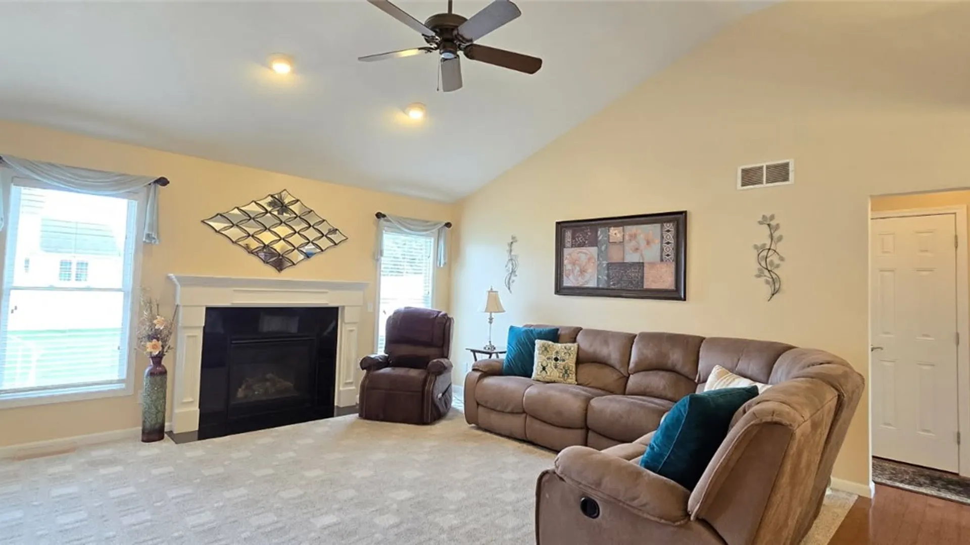 Property at 7 Brongo Lane, Gates, NY 14559 12