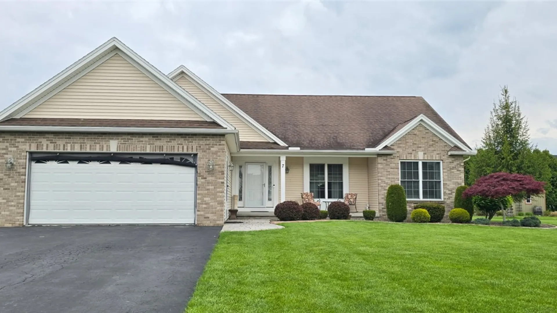 Property at 7 Brongo Lane, Gates, NY 14559 2