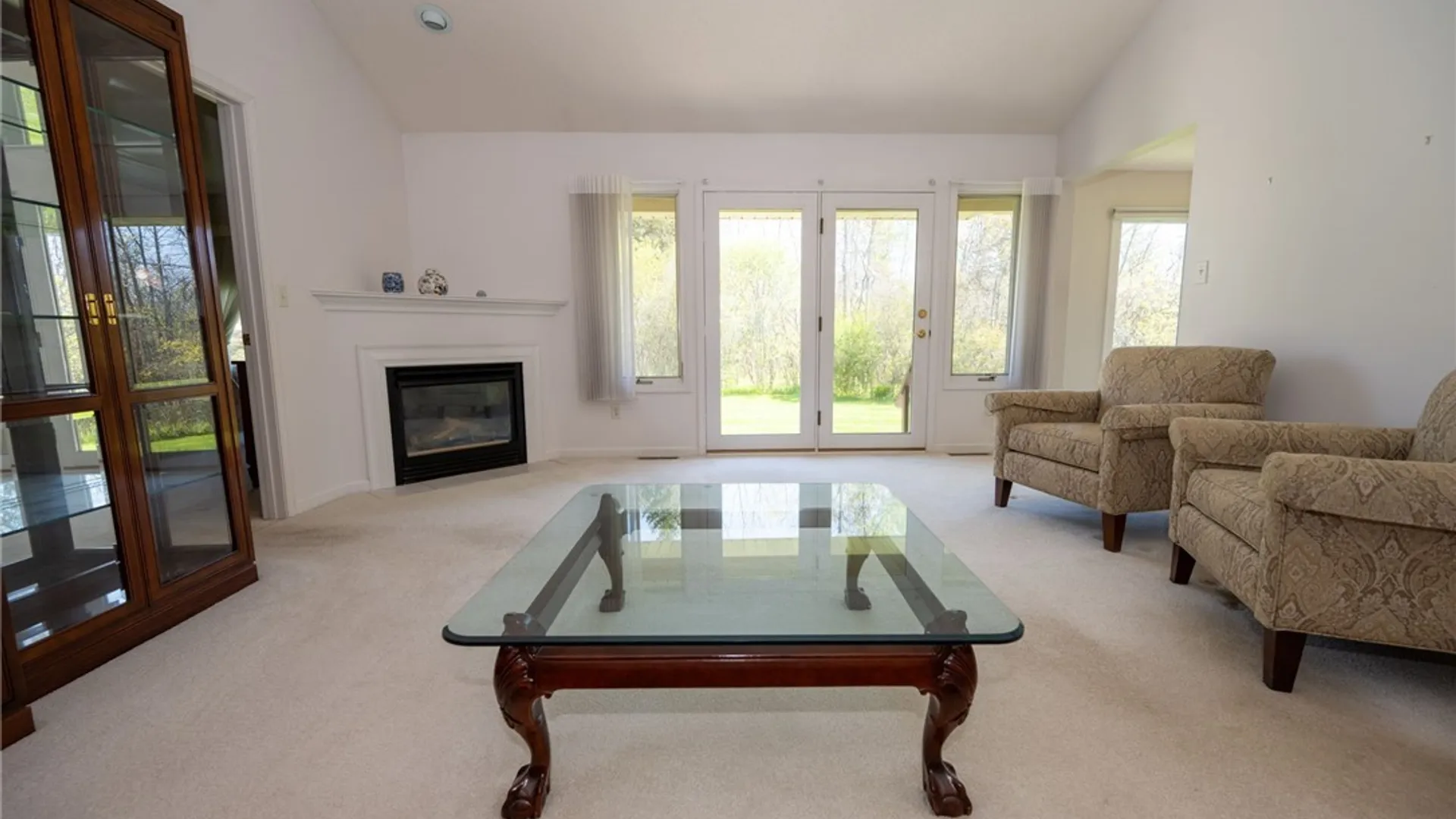 Property at 9 Alexander Parkway, Pendleton, NY 14120 11