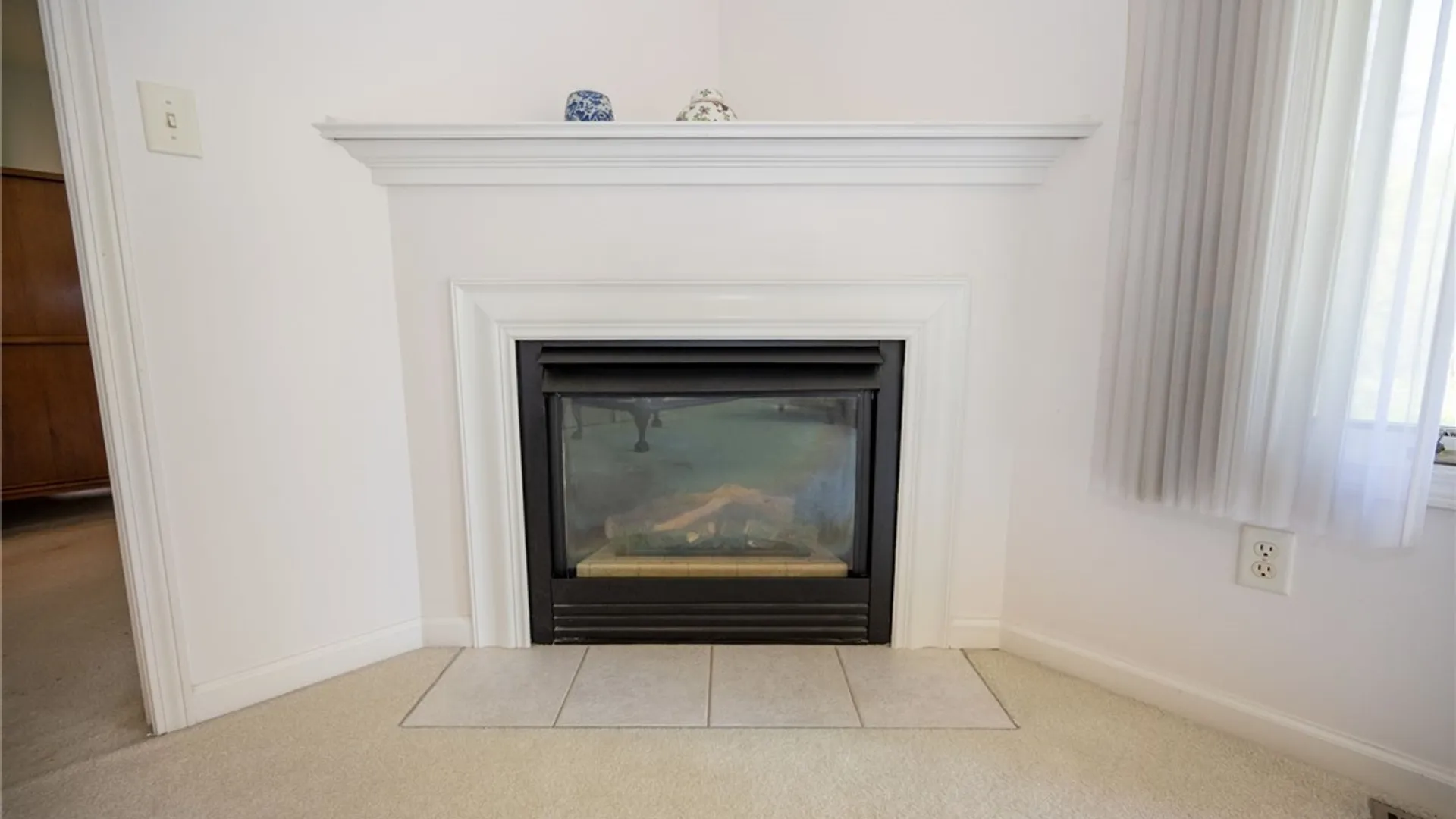 Property at 9 Alexander Parkway, Pendleton, NY 14120 12