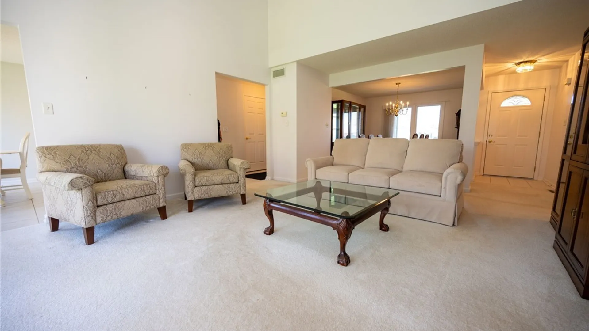 Property at 9 Alexander Parkway, Pendleton, NY 14120 15
