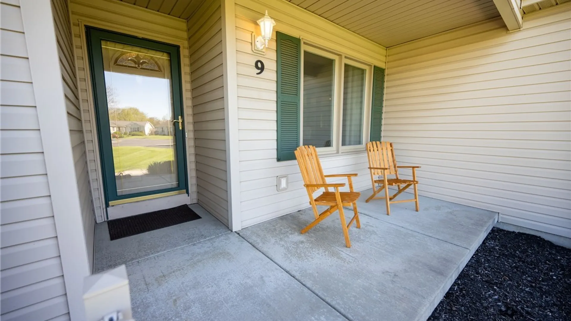 Property at 9 Alexander Parkway, Pendleton, NY 14120 6