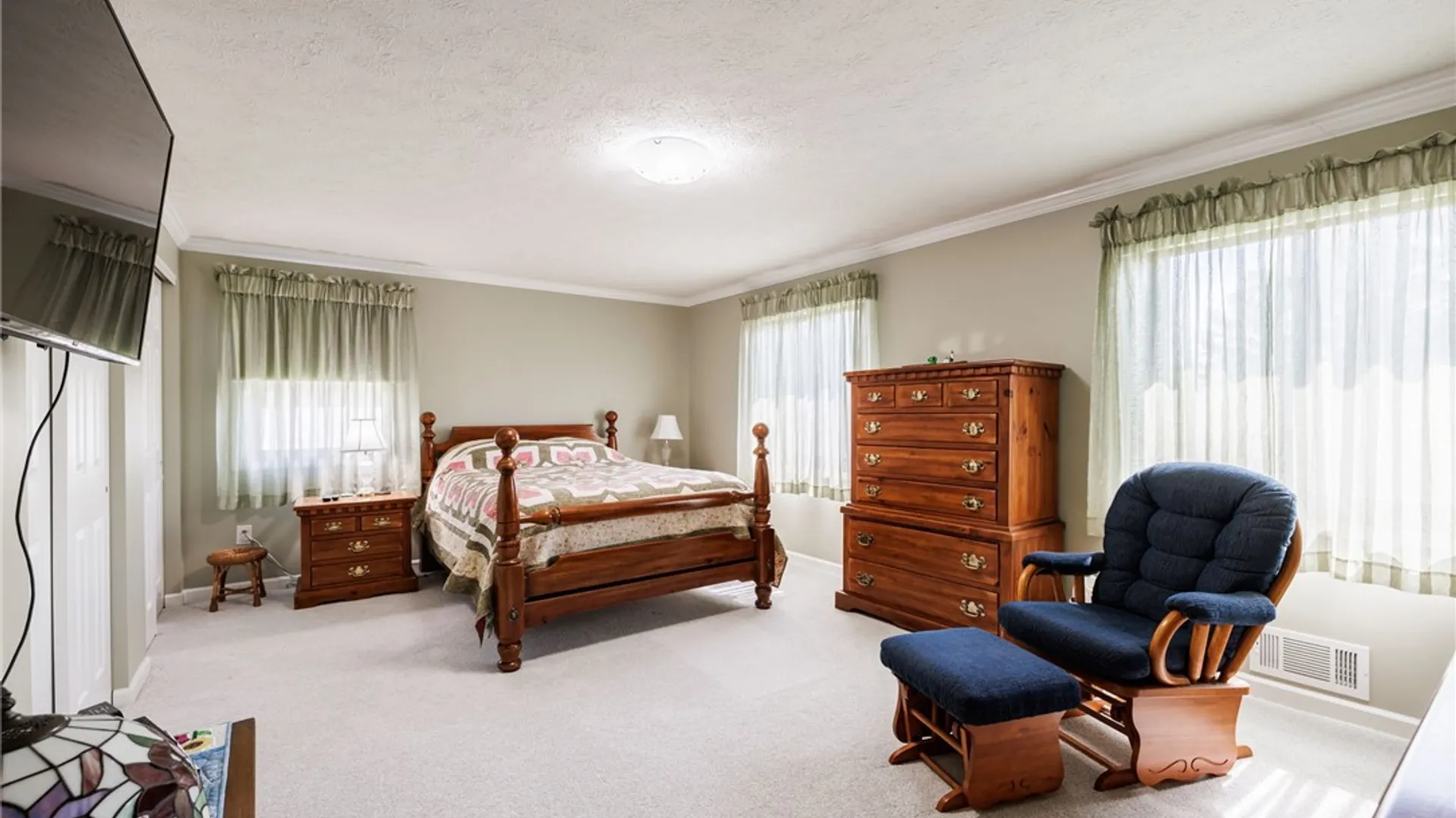 Property at 65 Olde Tavern Circle, Greece, NY 14612 29