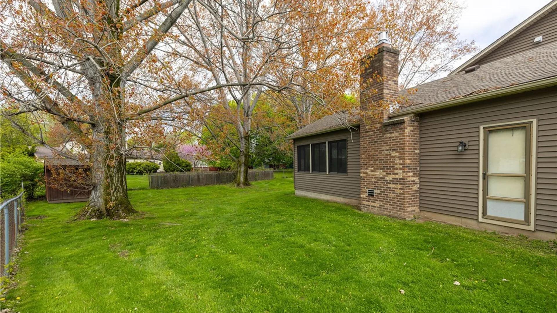 Property at 65 Olde Tavern Circle, Greece, NY 14612 34