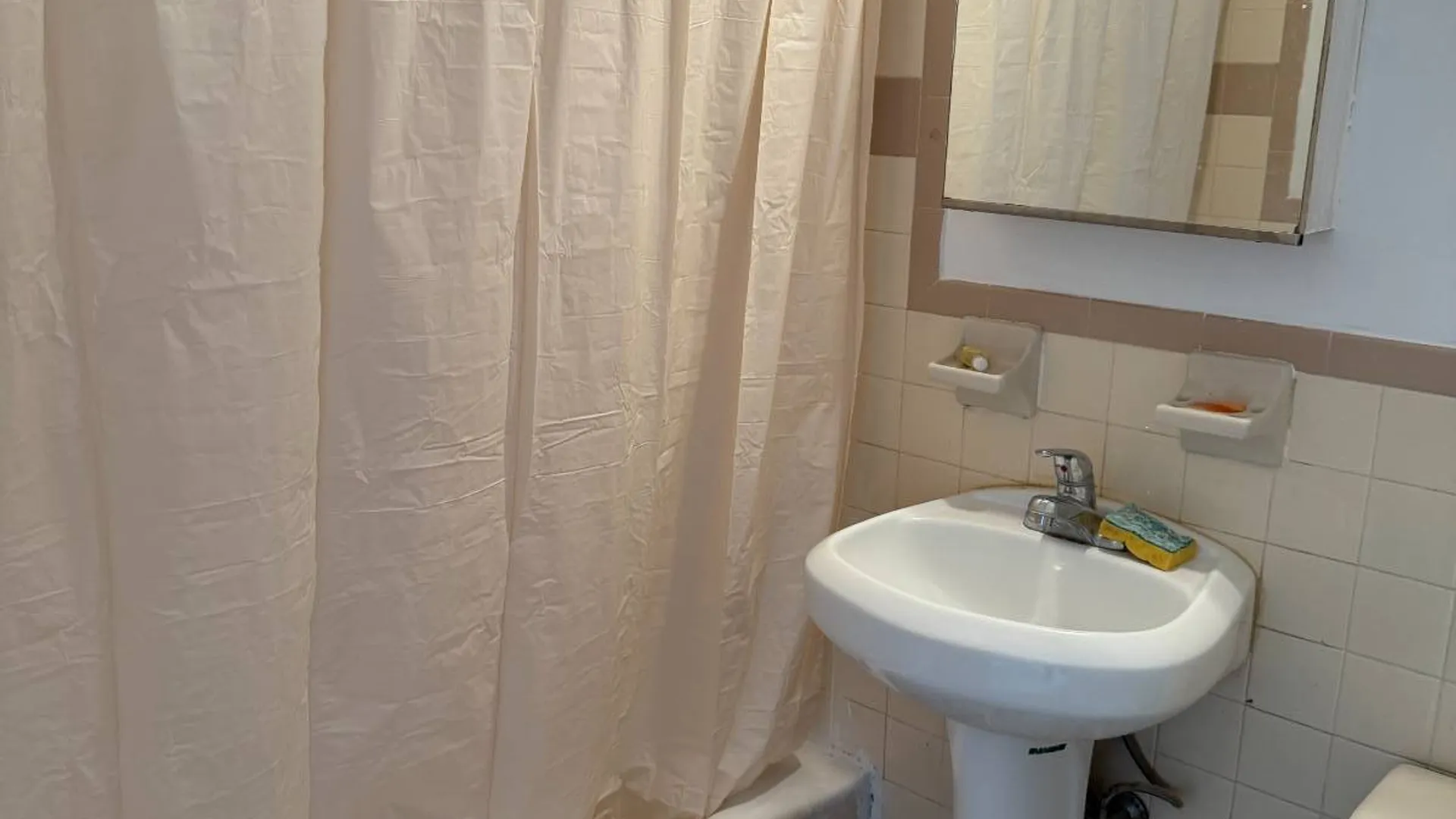 Property at 42-60 Colden St, Flushing, NY 11355 7