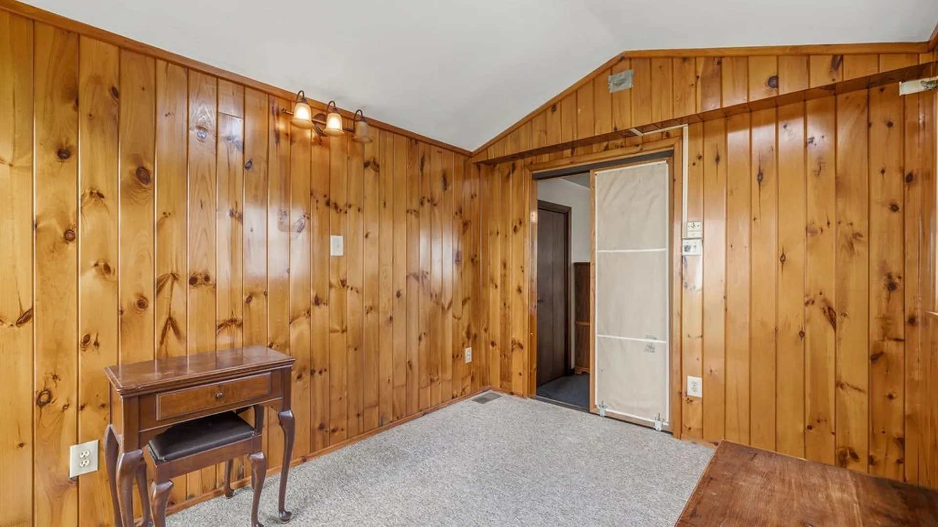 Property at 4540 Isherwood Drive, Niagara, NY 14305 21