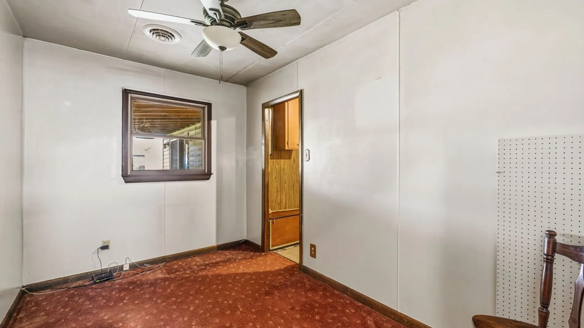 Property at 4540 Isherwood Drive, Niagara, NY 14305 5