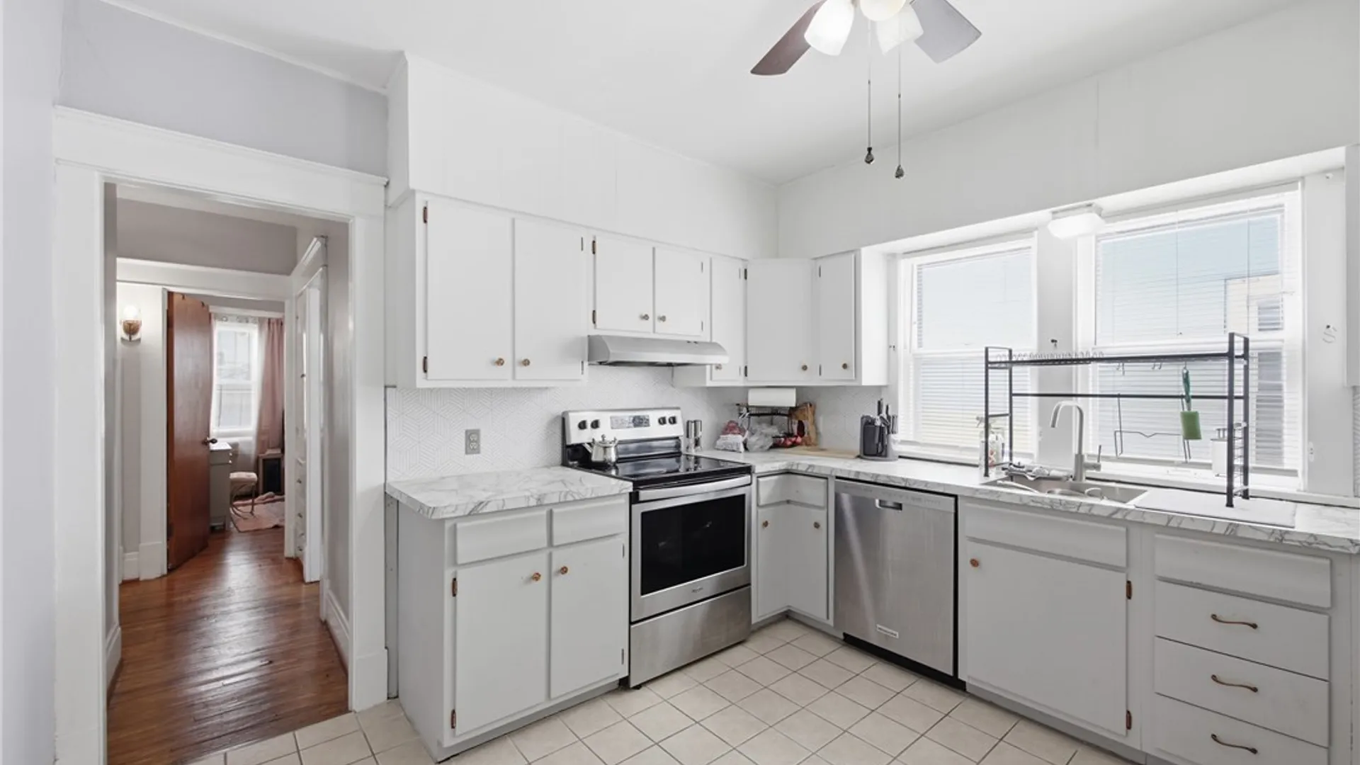 Property at 301 Colvin Avenue, Buffalo, NY 14216 12