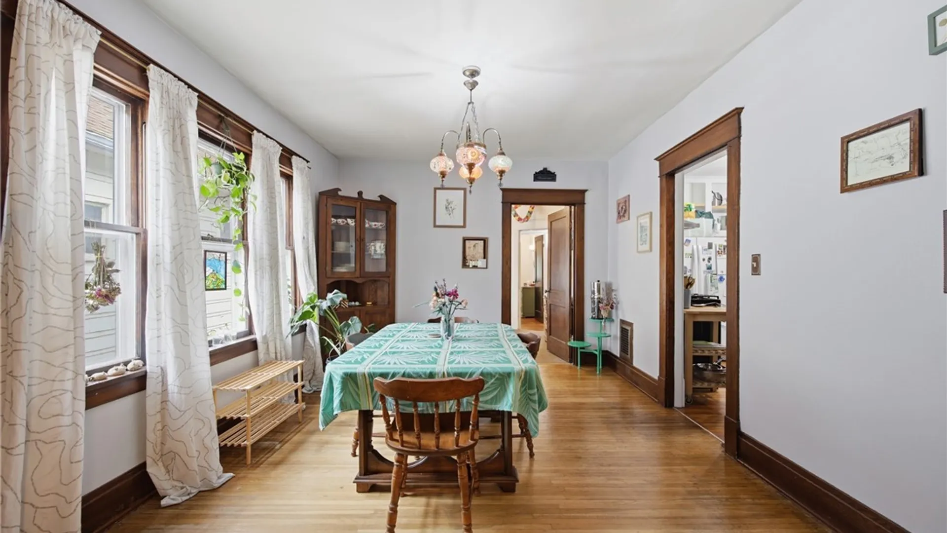 Property at 301 Colvin Avenue, Buffalo, NY 14216 21