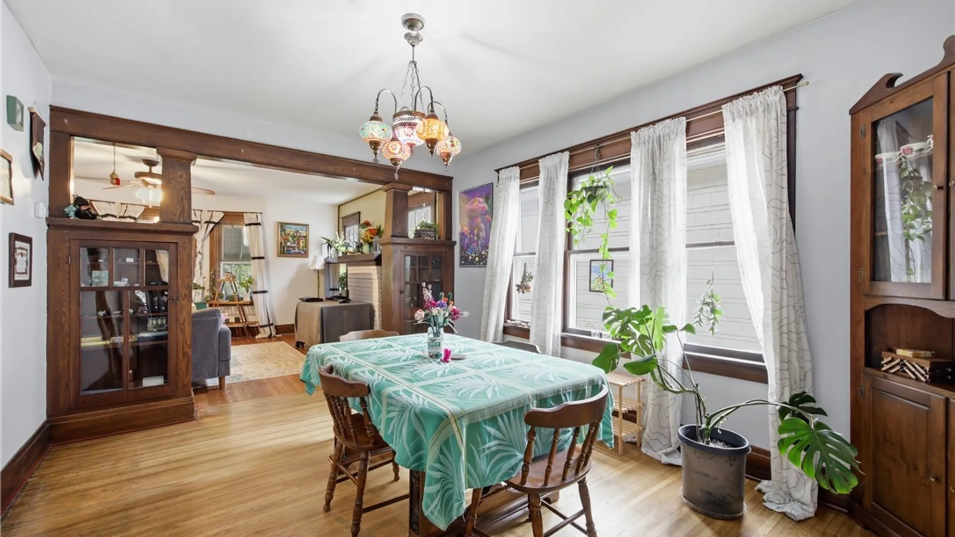 Property at 301 Colvin Avenue, Buffalo, NY 14216 23