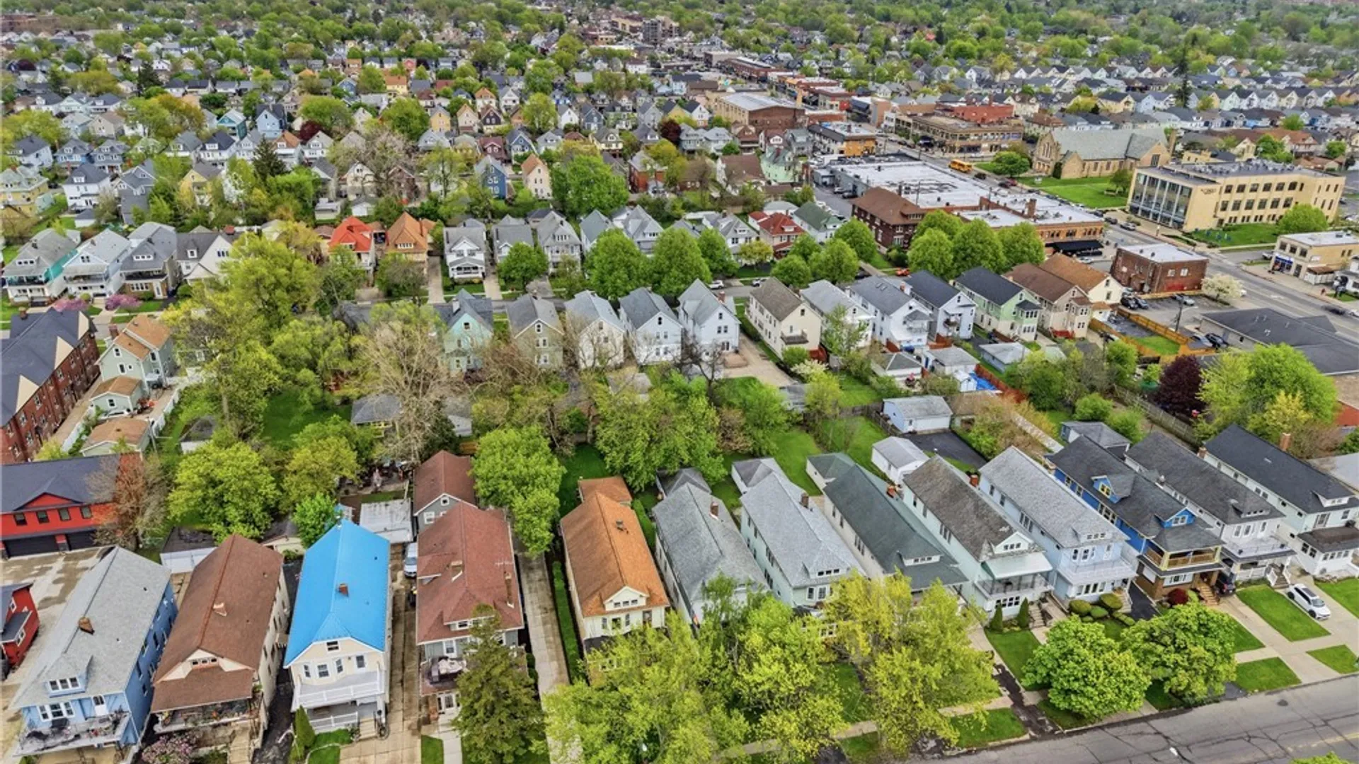 Property at 301 Colvin Avenue, Buffalo, NY 14216 42