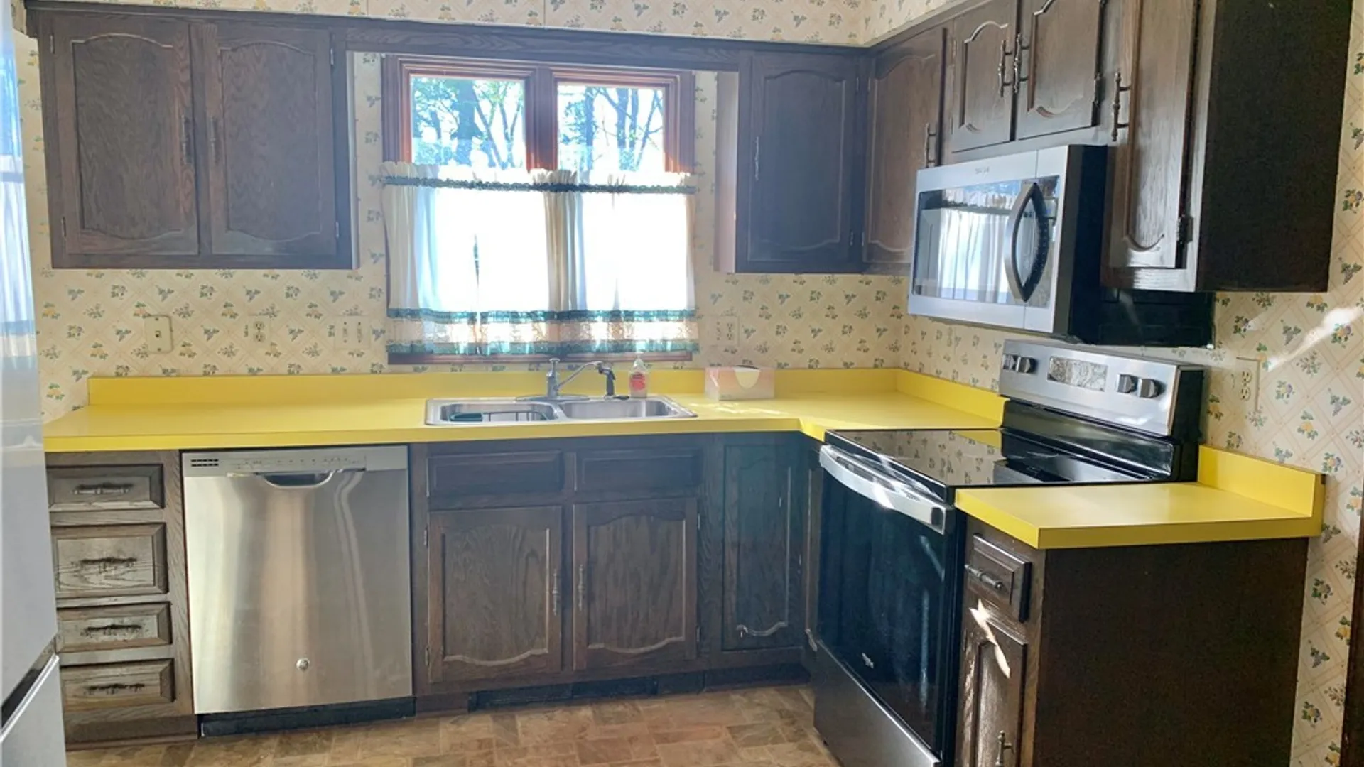 Property at 5401 Summerset Way, Deerfield, NY 13502 14