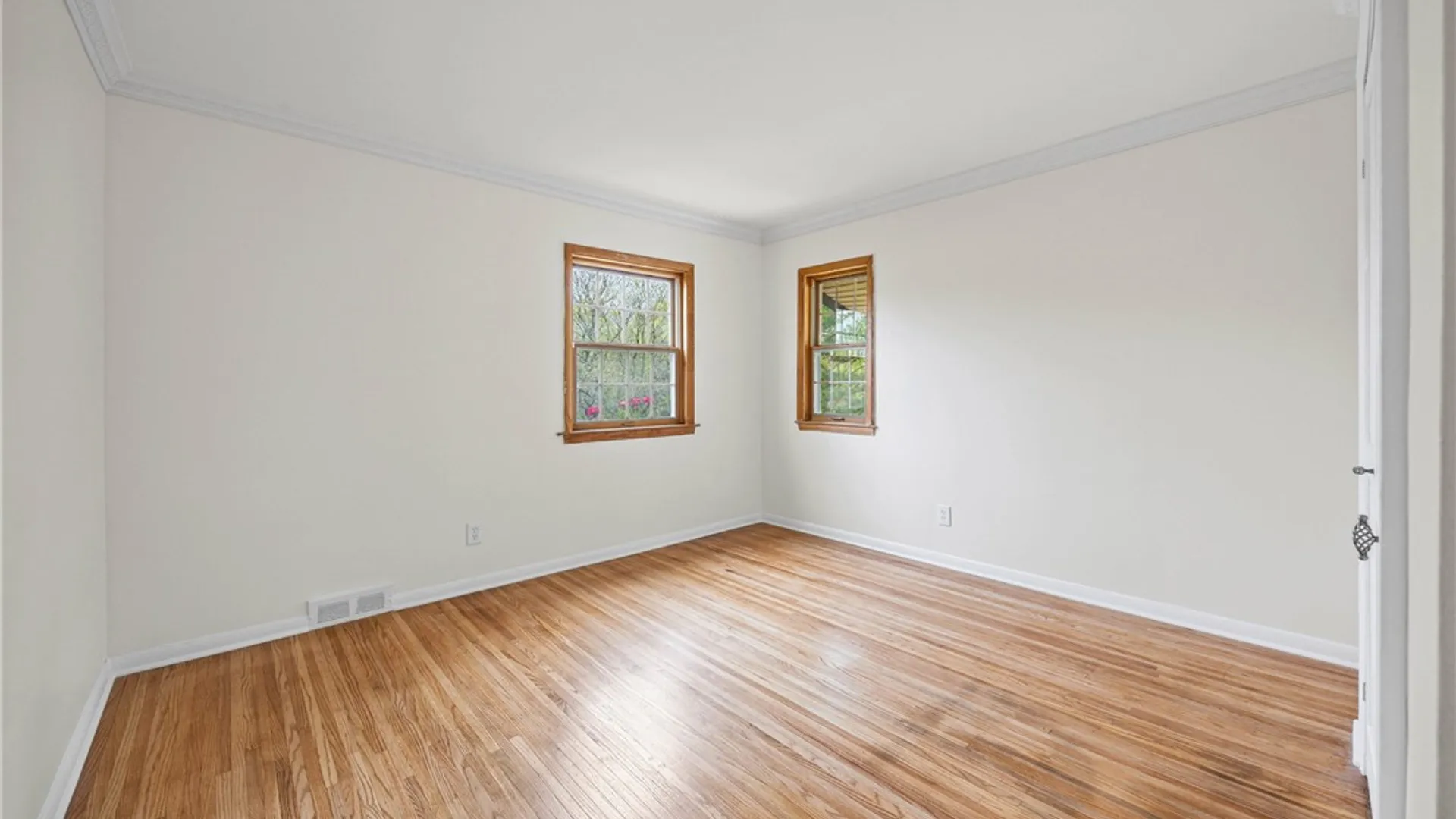 Property at 219 Winton Road, Rochester, NY 14610 15