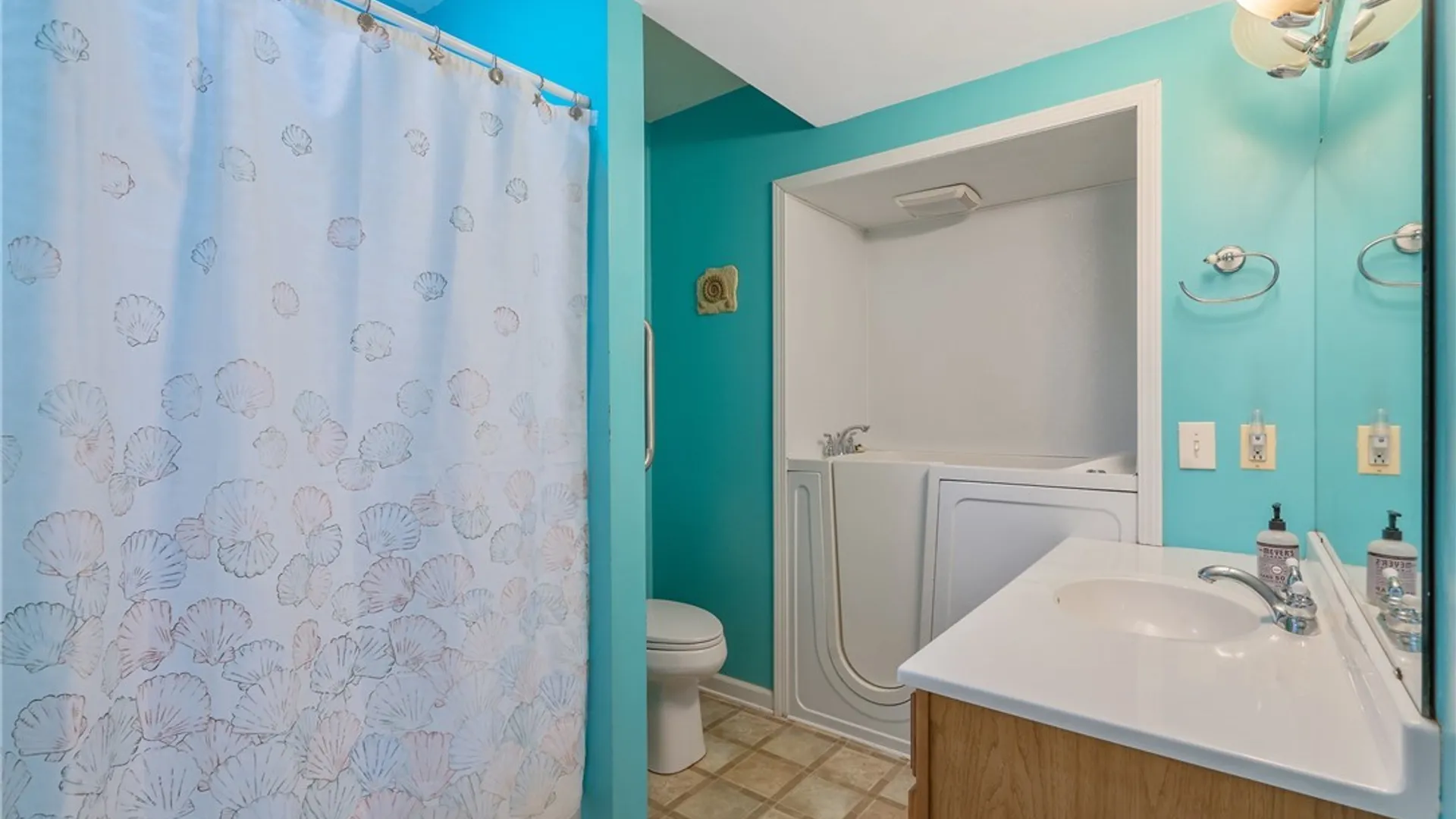 Property at 4 Kinderwood Drive, Marcellus, NY 13108 33