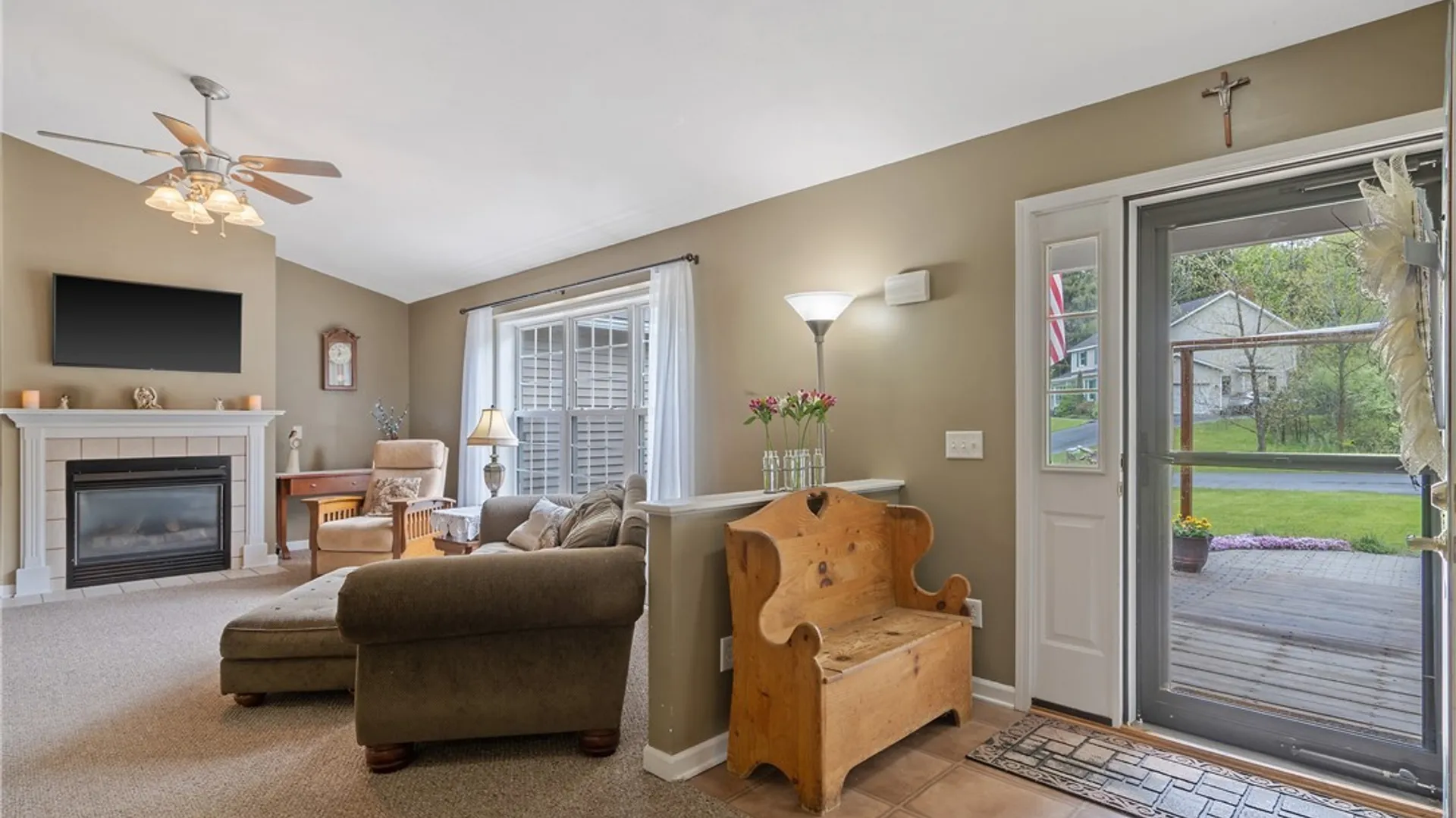 Property at 4 Kinderwood Drive, Marcellus, NY 13108 4