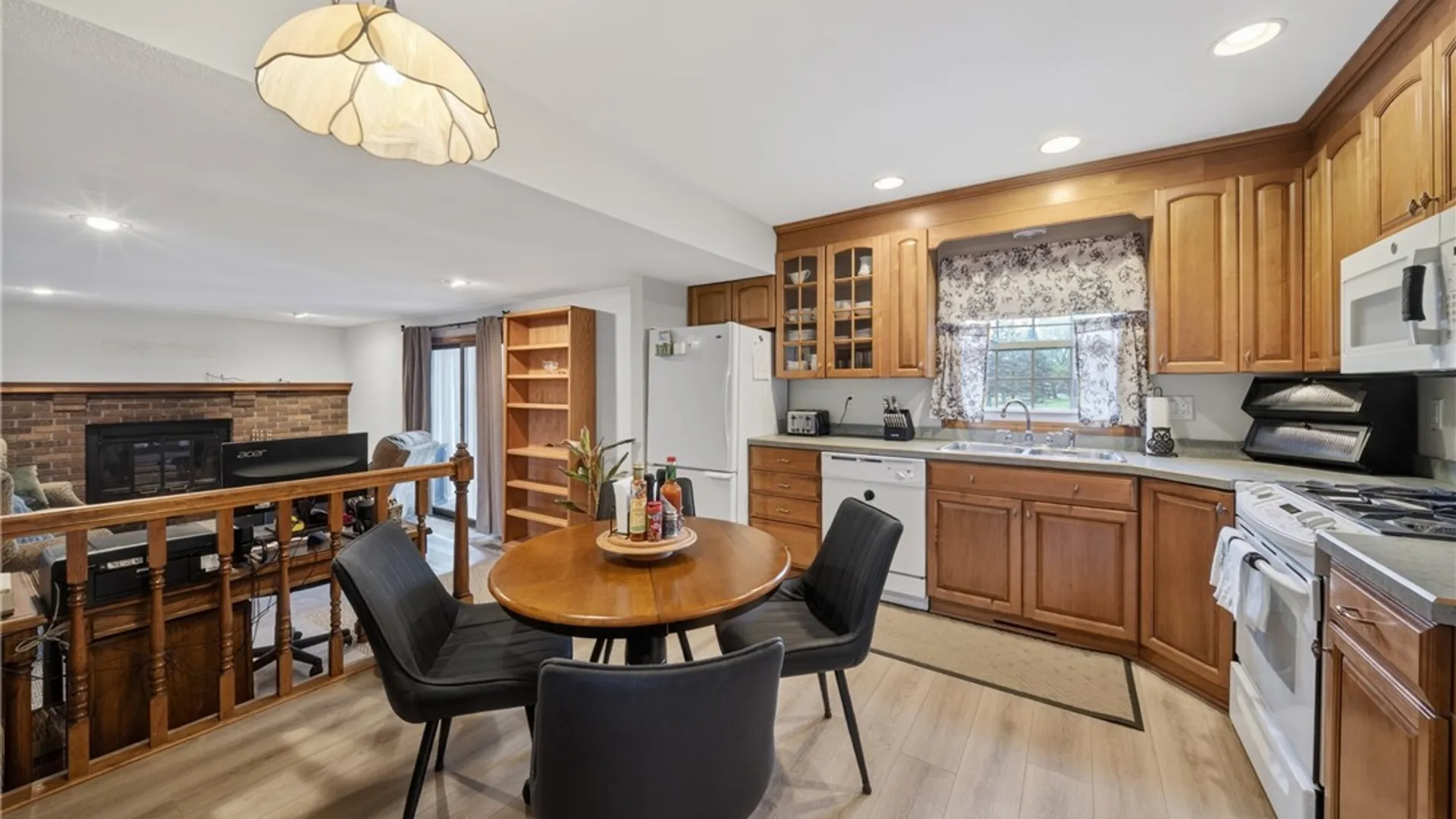 Property at 8272 Coconut Tree Drive, Clay, NY 13090 9