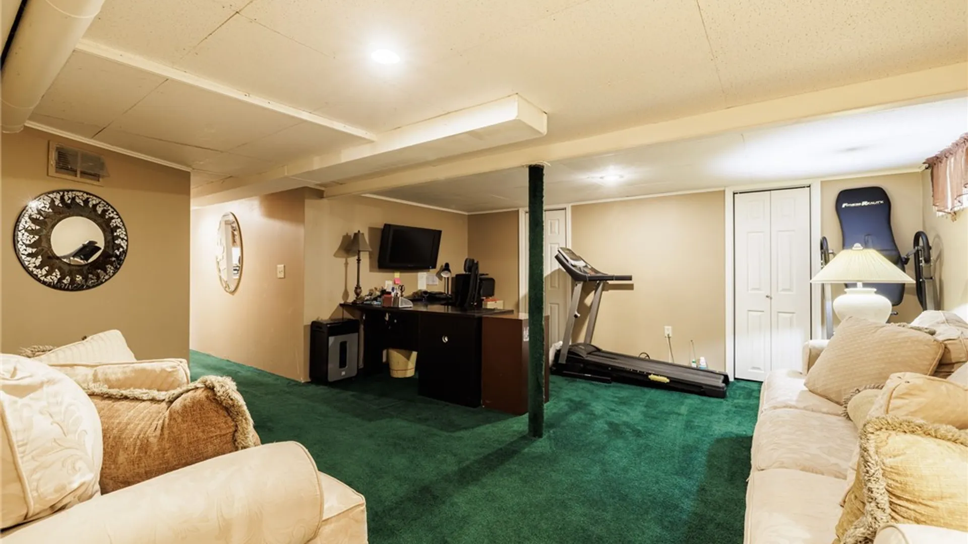 Property at 110 Verstreet Drive, Greece, NY 14616 23