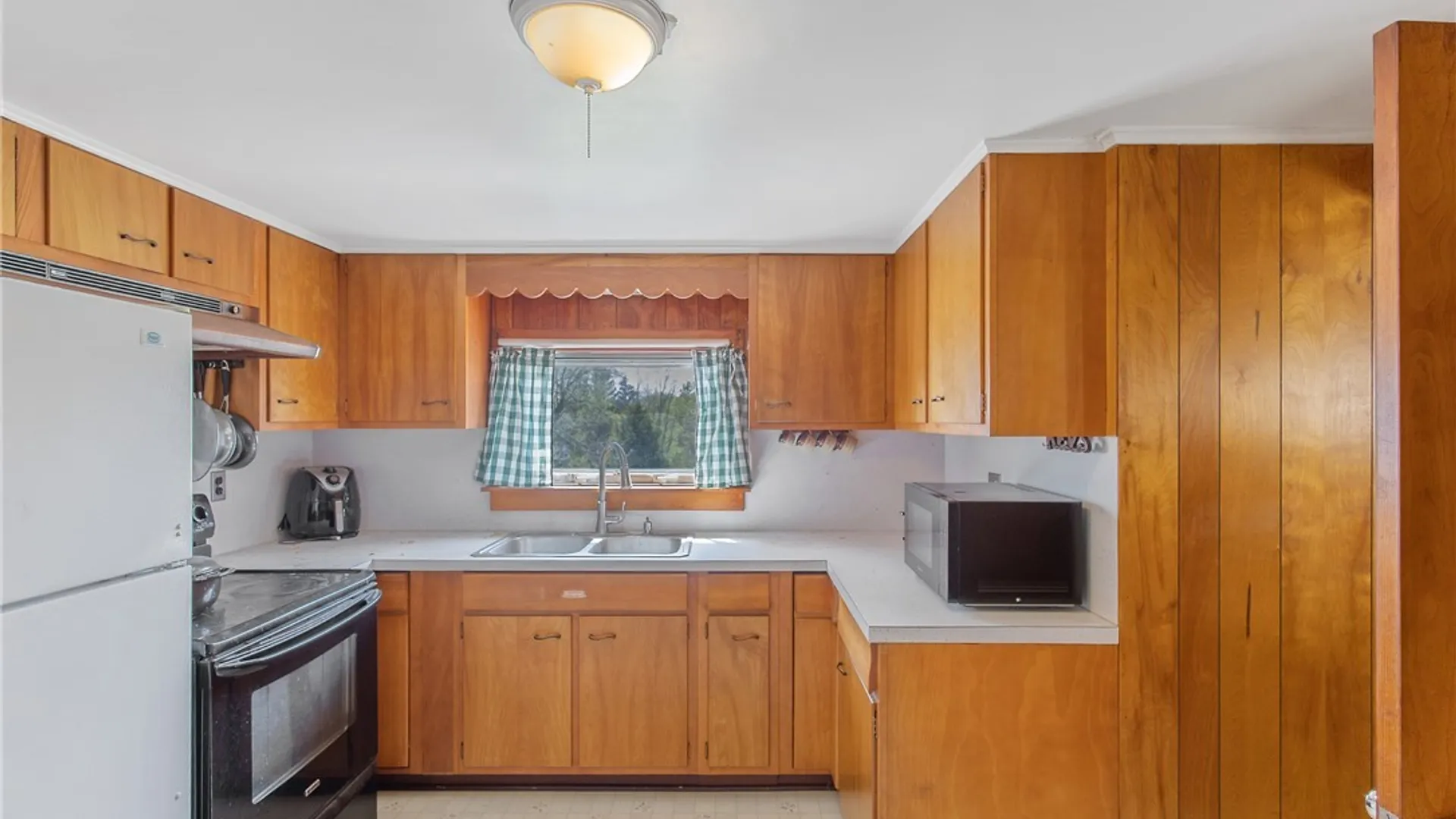 Property at 4115 Jordan Road, Skaneateles, NY 13152 9