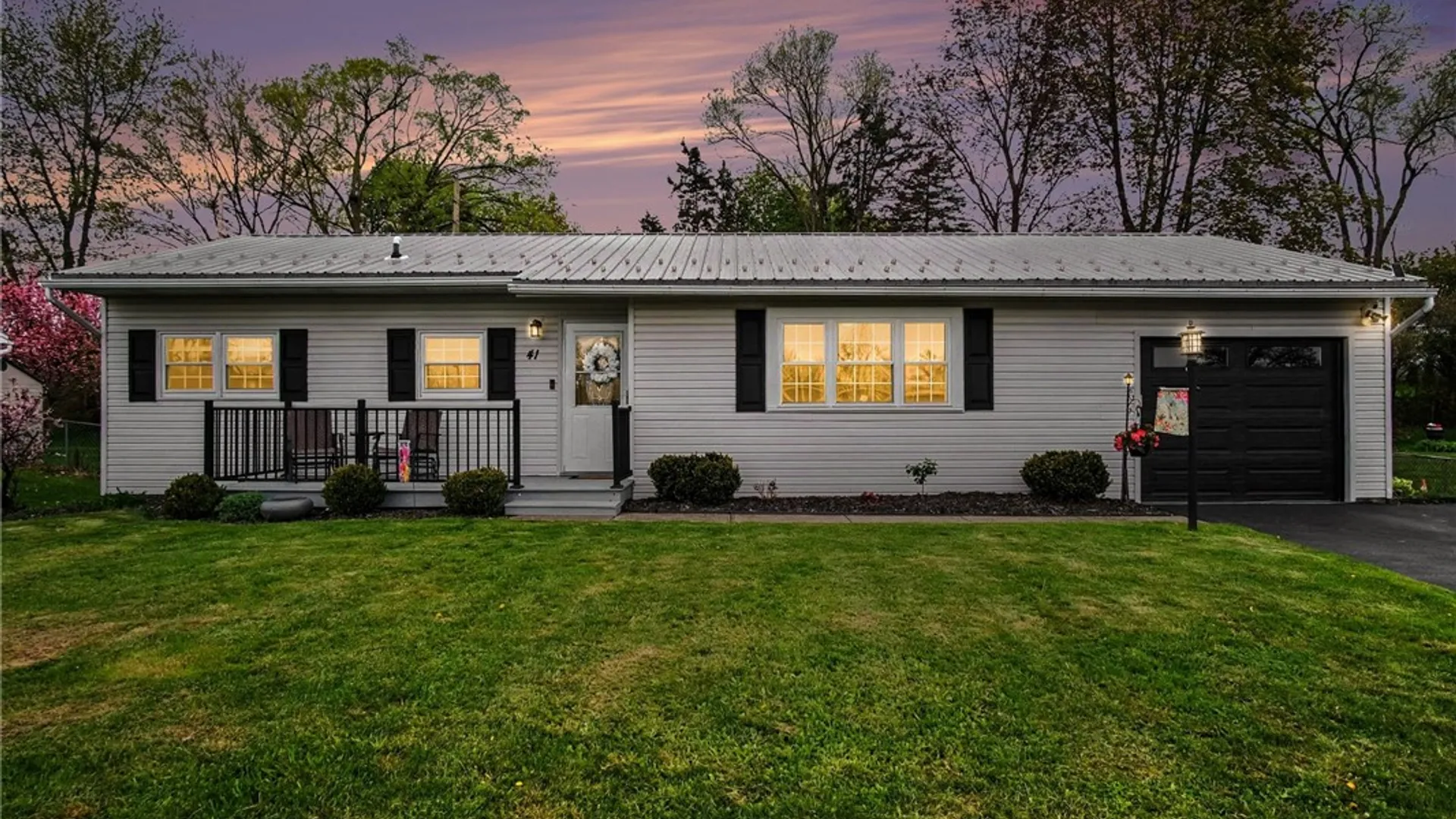 Property at 41 Authors Avenue, Henrietta, NY 14467 25