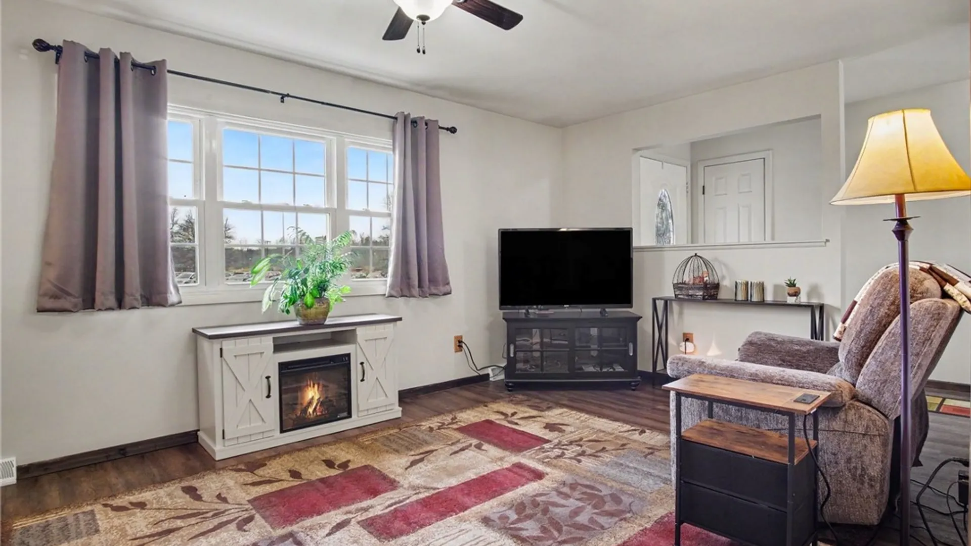 Property at 41 Authors Avenue, Henrietta, NY 14467 5