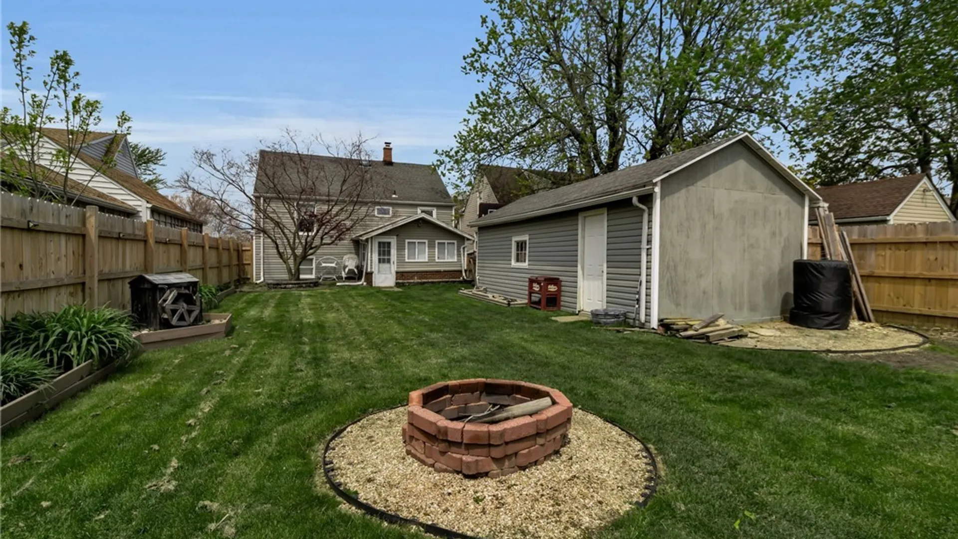 Property at 1127 Cleveland Drive, Cheektowaga, NY 14225 6